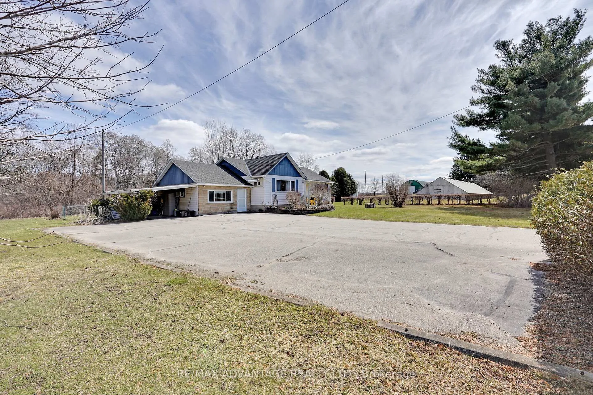 Photo 46 of 2678 Dorchester Road, Thames Centre, Rural Thames Centre — HOMEH