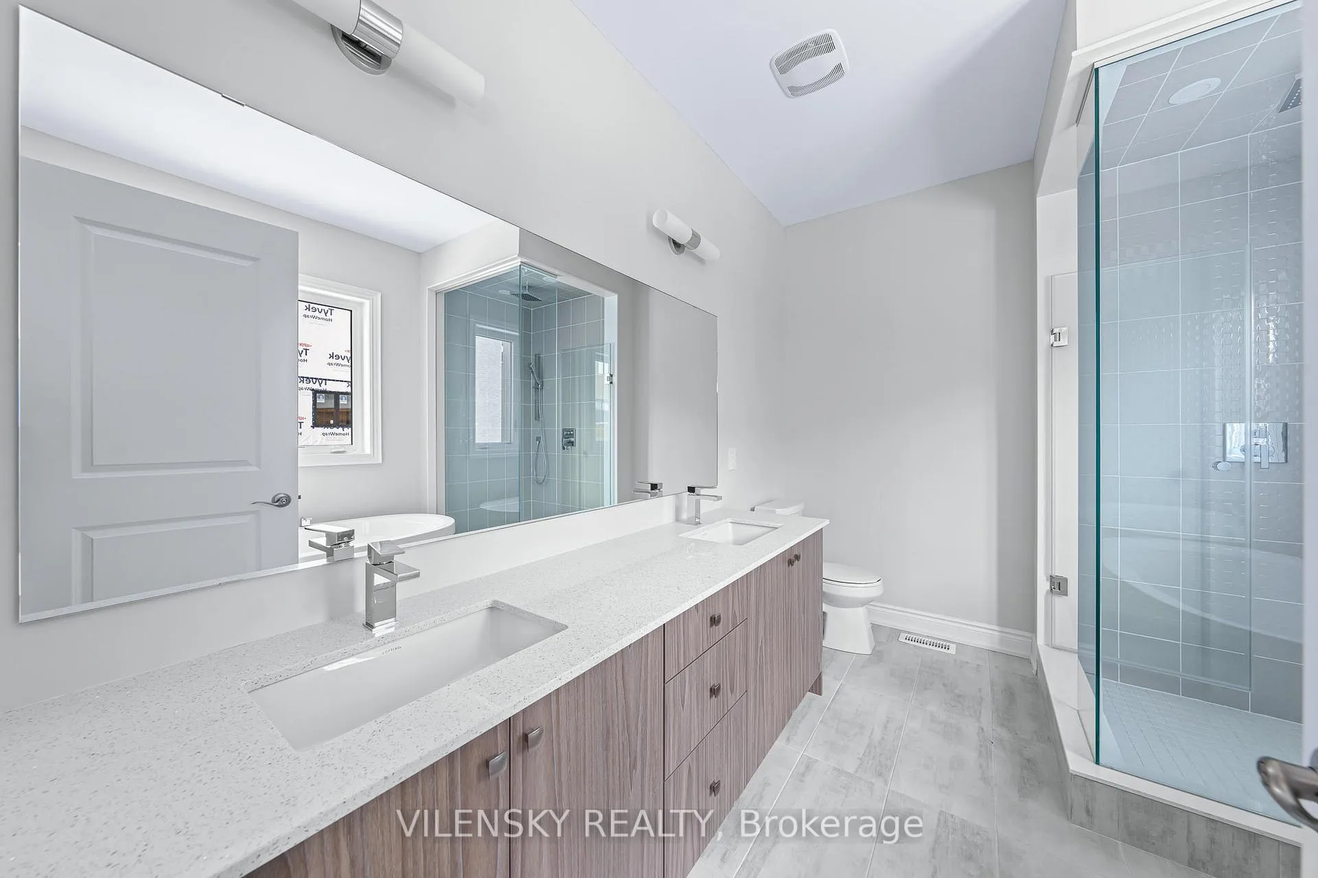 Photo 20 of 39 Periwinkle Road, Springwater, Midhurst — HOMEH