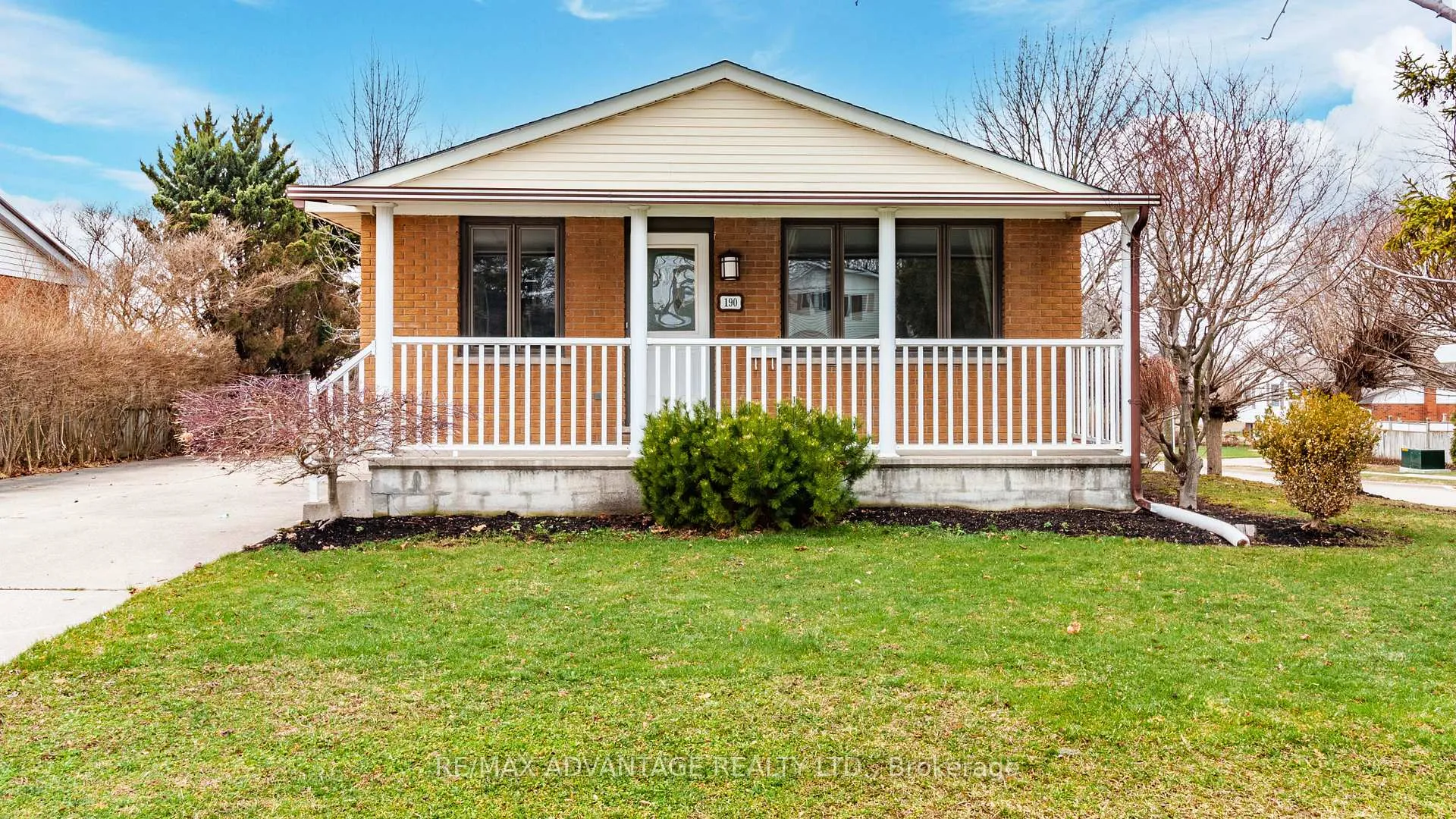 Photo 1 of 190 Fairview Avenue, St. Thomas — HOMEH