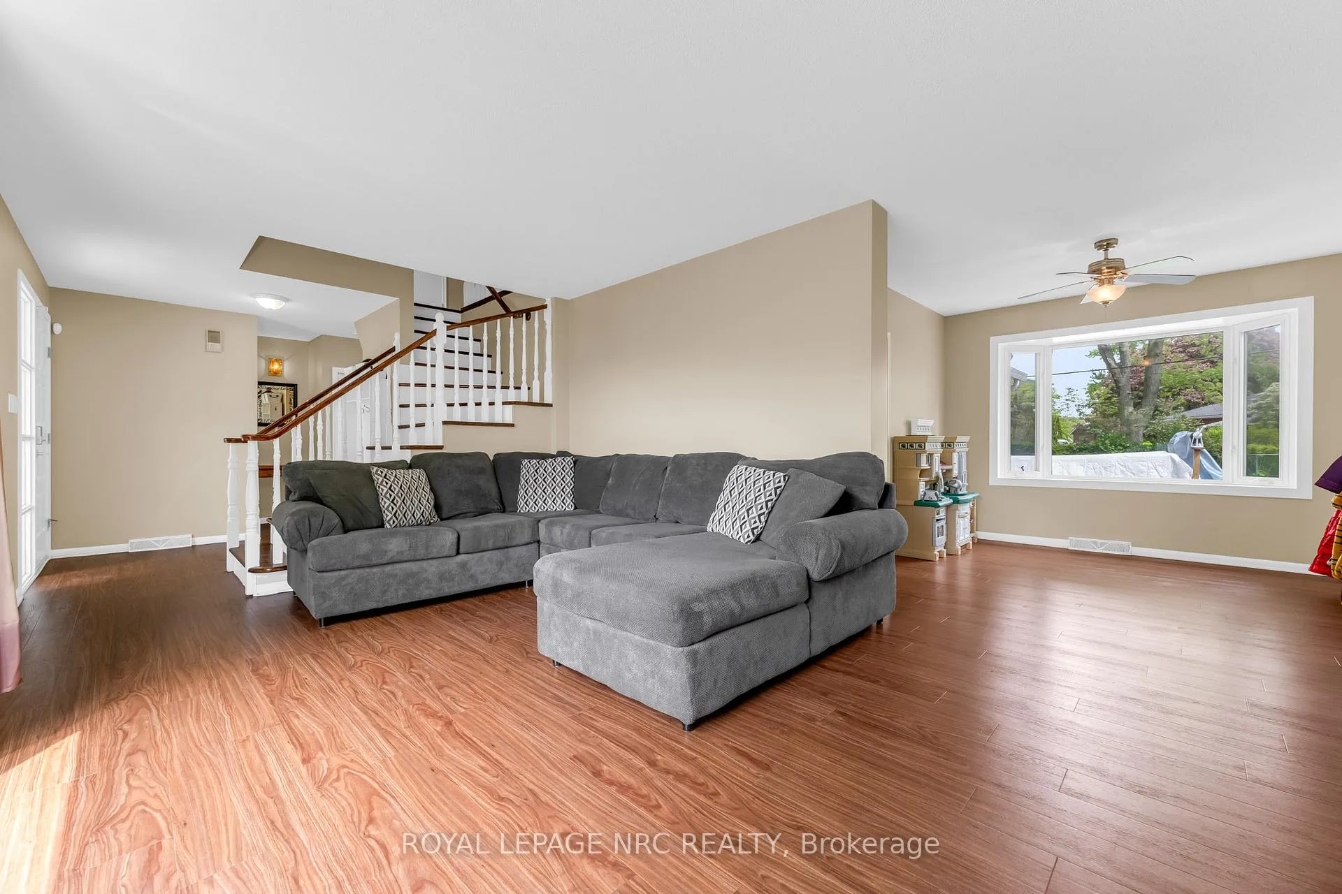 Photo 9 of 186 Willson Road, Welland, Prince Charles — HOMEH