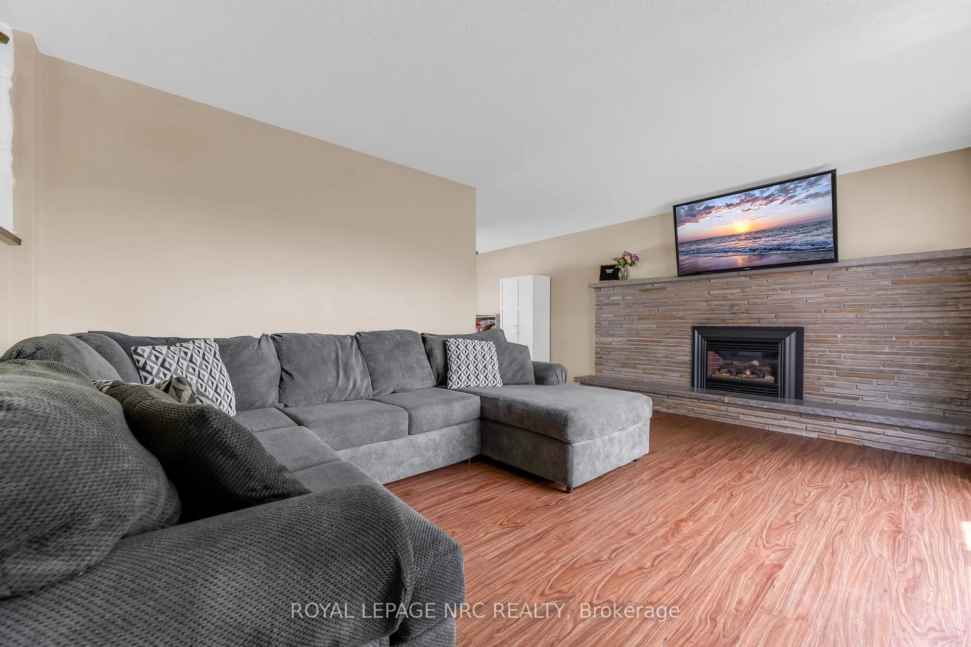 Photo 11 of 186 Willson Road, Welland, Prince Charles — HOMEH