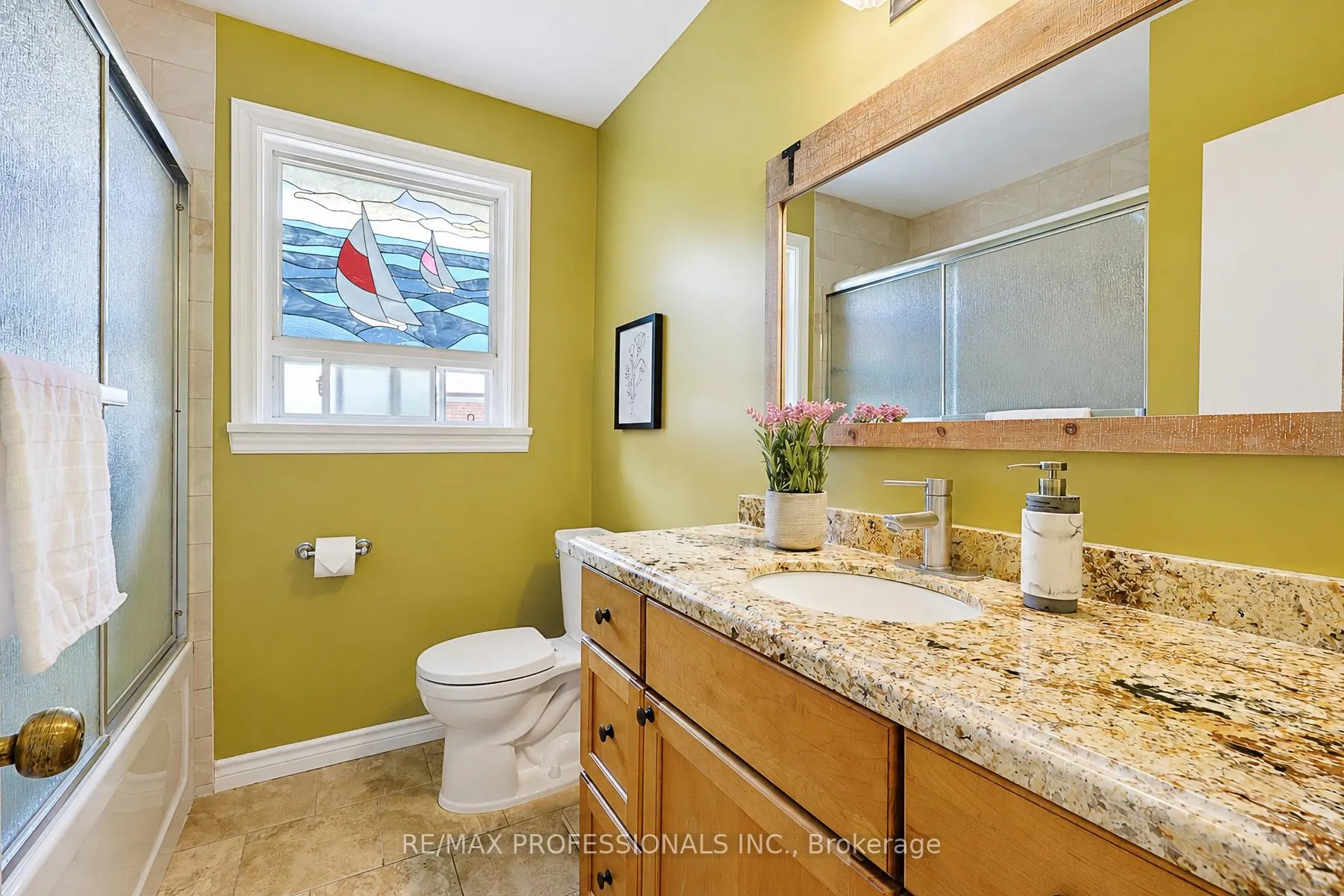 Photo 16 of 3 Embers Drive, Etobicoke, Eringate-Centennial-West Deane — HOMEH