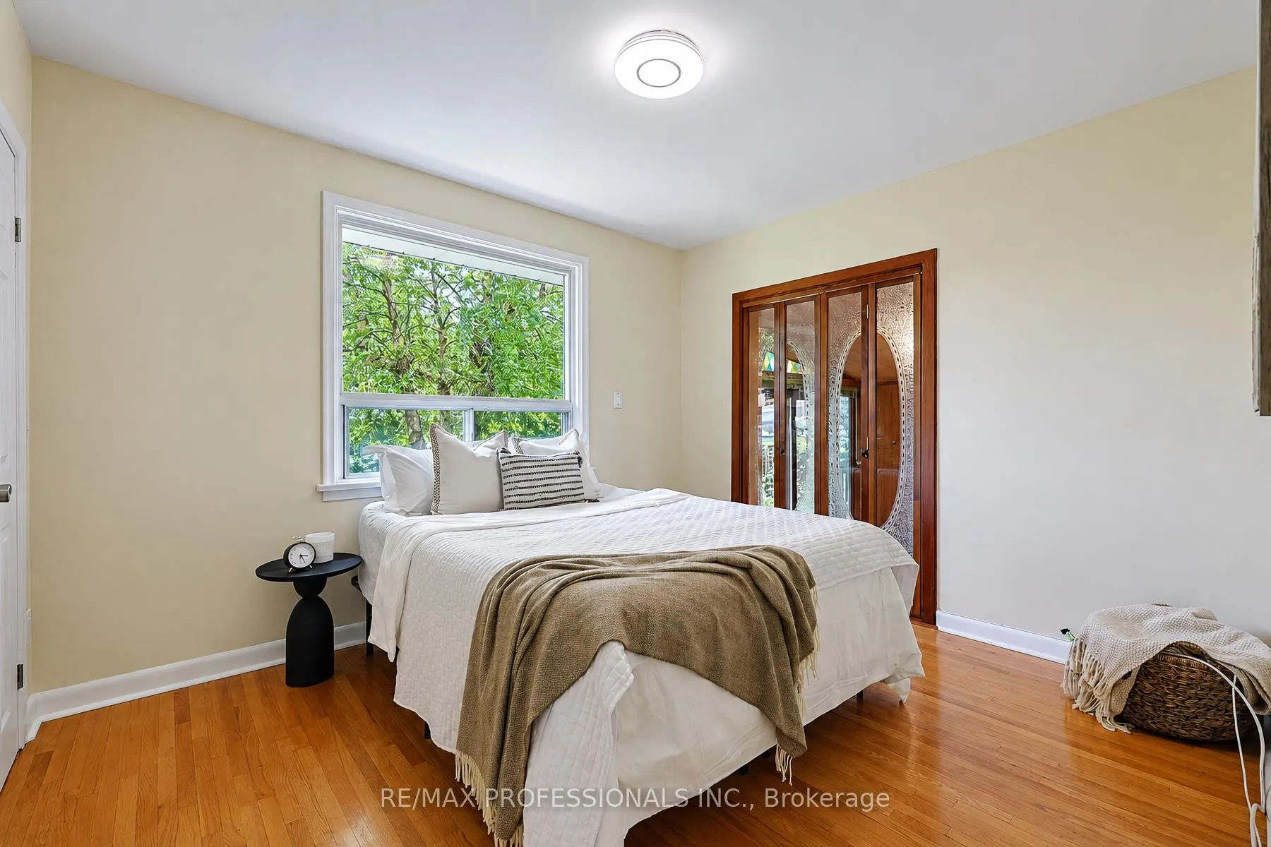 Photo 17 of 3 Embers Drive, Etobicoke, Eringate-Centennial-West Deane — HOMEH