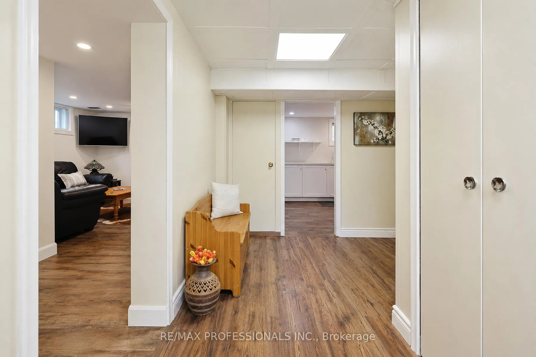 Photo 26 of 3 Embers Drive, Etobicoke, Eringate-Centennial-West Deane — HOMEH