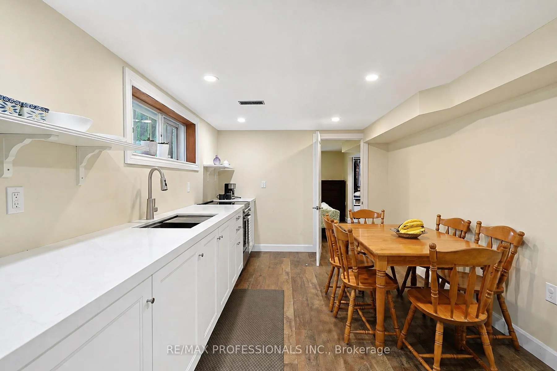 Photo 28 of 3 Embers Drive, Etobicoke, Eringate-Centennial-West Deane — HOMEH