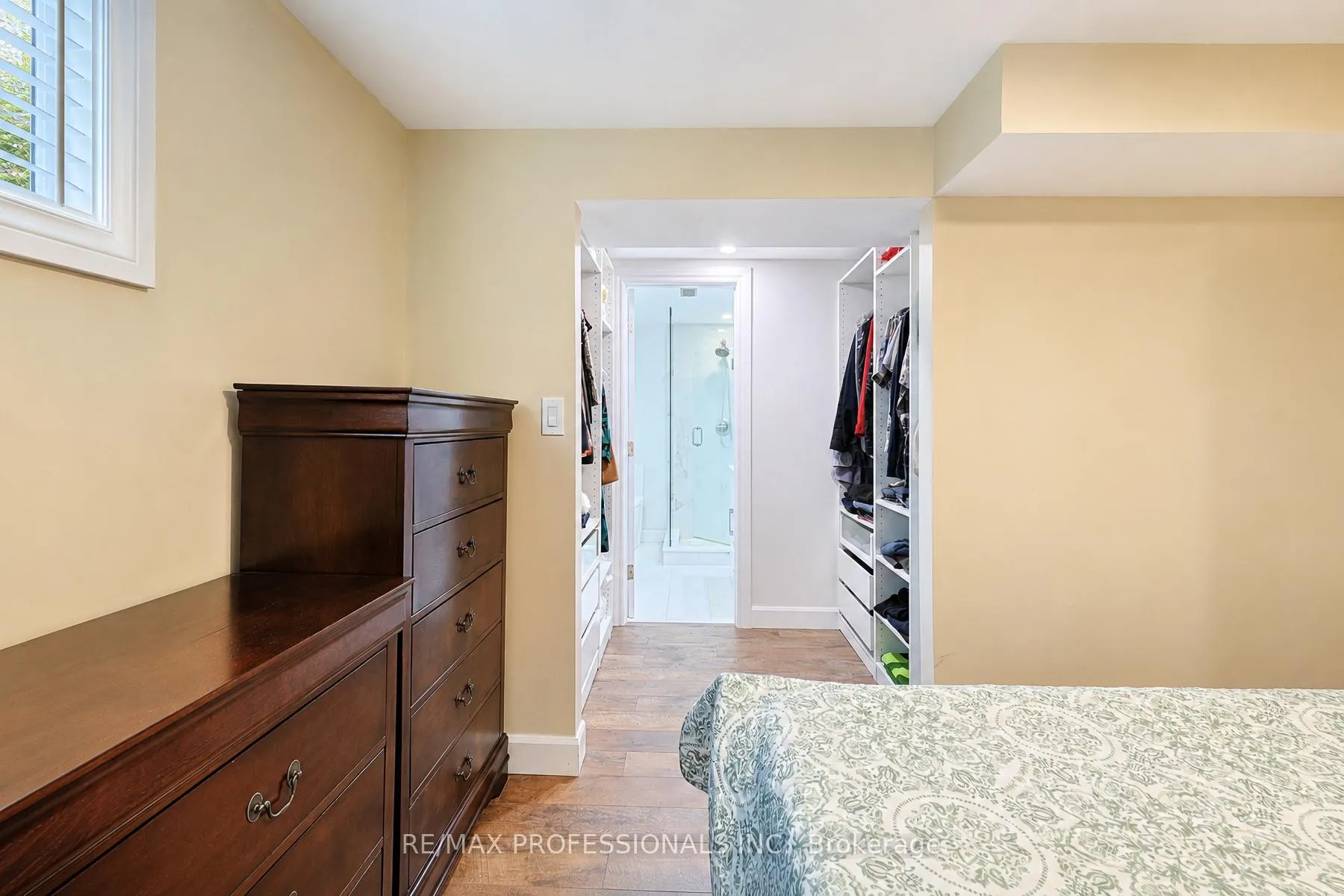 Photo 30 of 3 Embers Drive, Etobicoke, Eringate-Centennial-West Deane — HOMEH