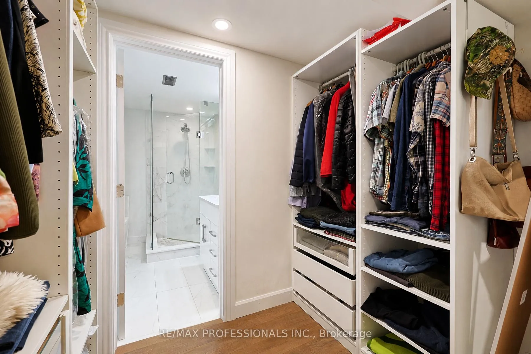 Photo 31 of 3 Embers Drive, Etobicoke, Eringate-Centennial-West Deane — HOMEH