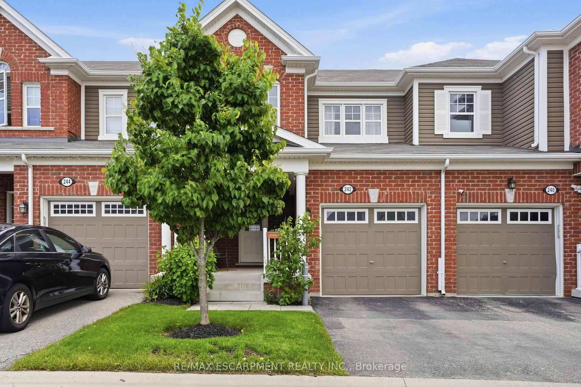 Photo 1 of 242 Waterbrook Lane, Kitchener, Doon South — HOMEH