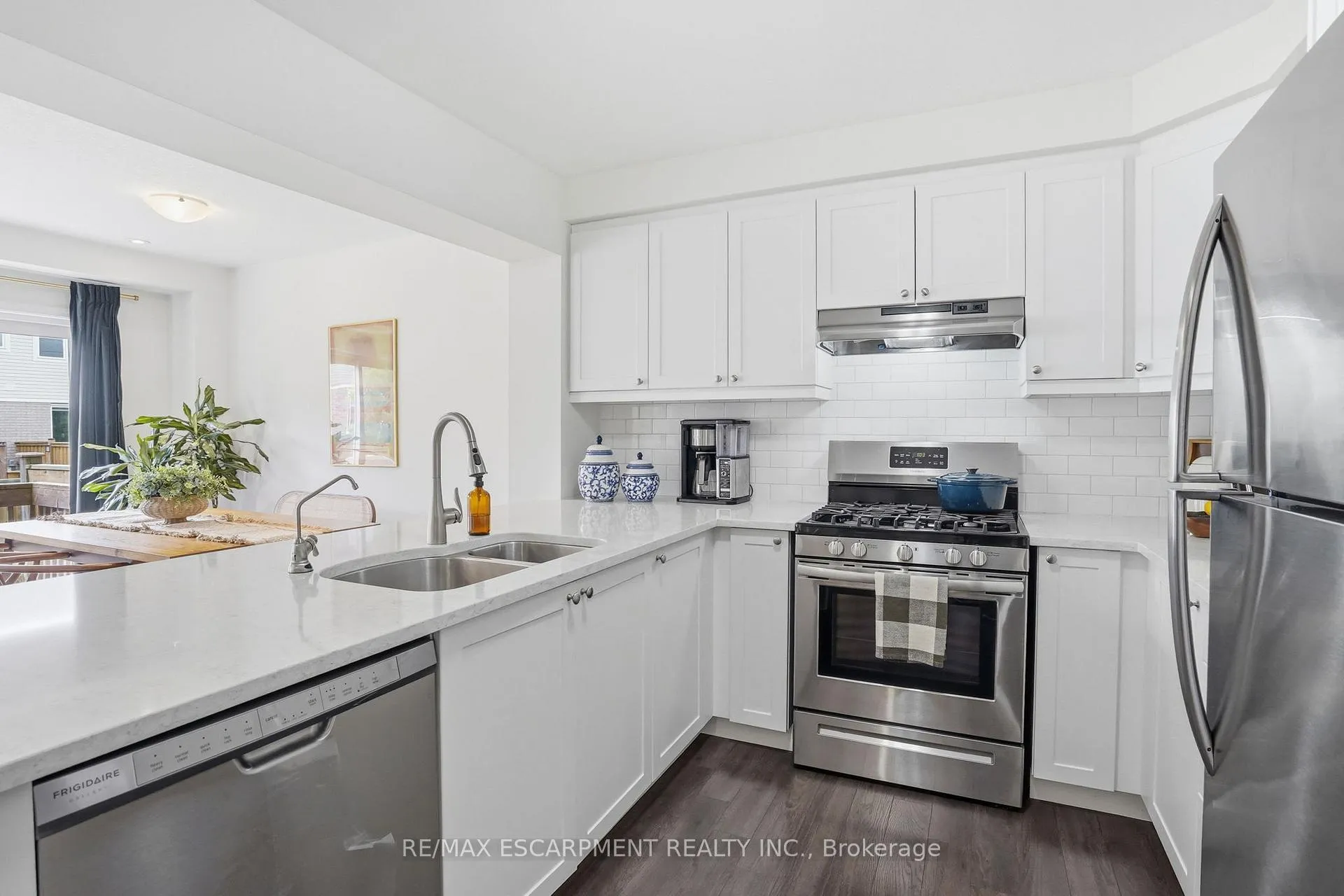 Photo 15 of 242 Waterbrook Lane, Kitchener, Doon South — HOMEH