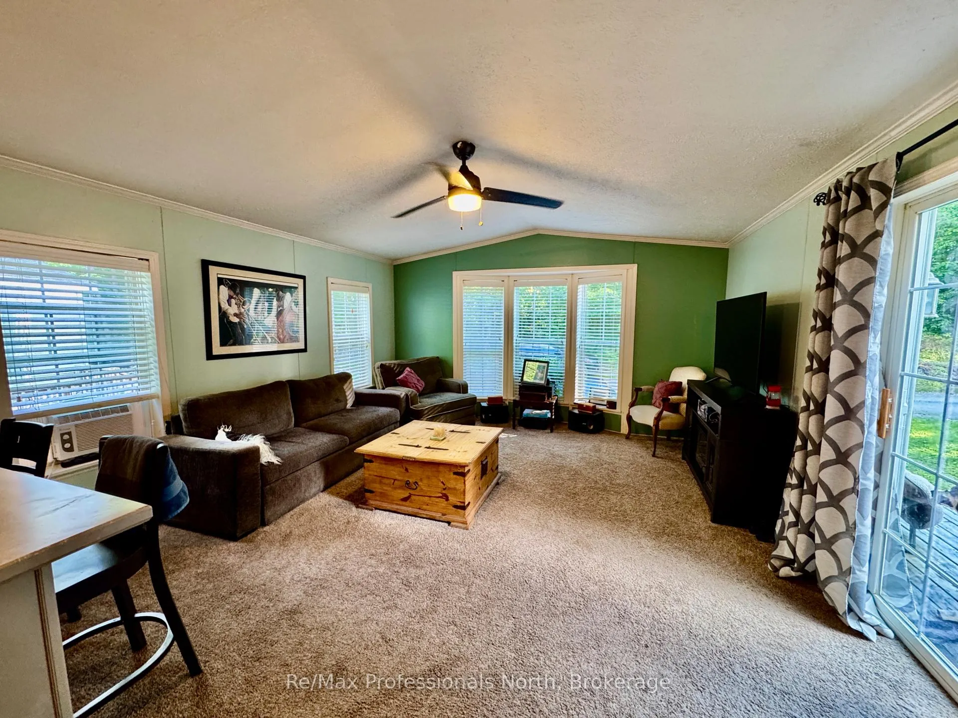 Photo 5 of Unit 15, 1007 Racoon Road, Gravenhurst, Morrison — HOMEH