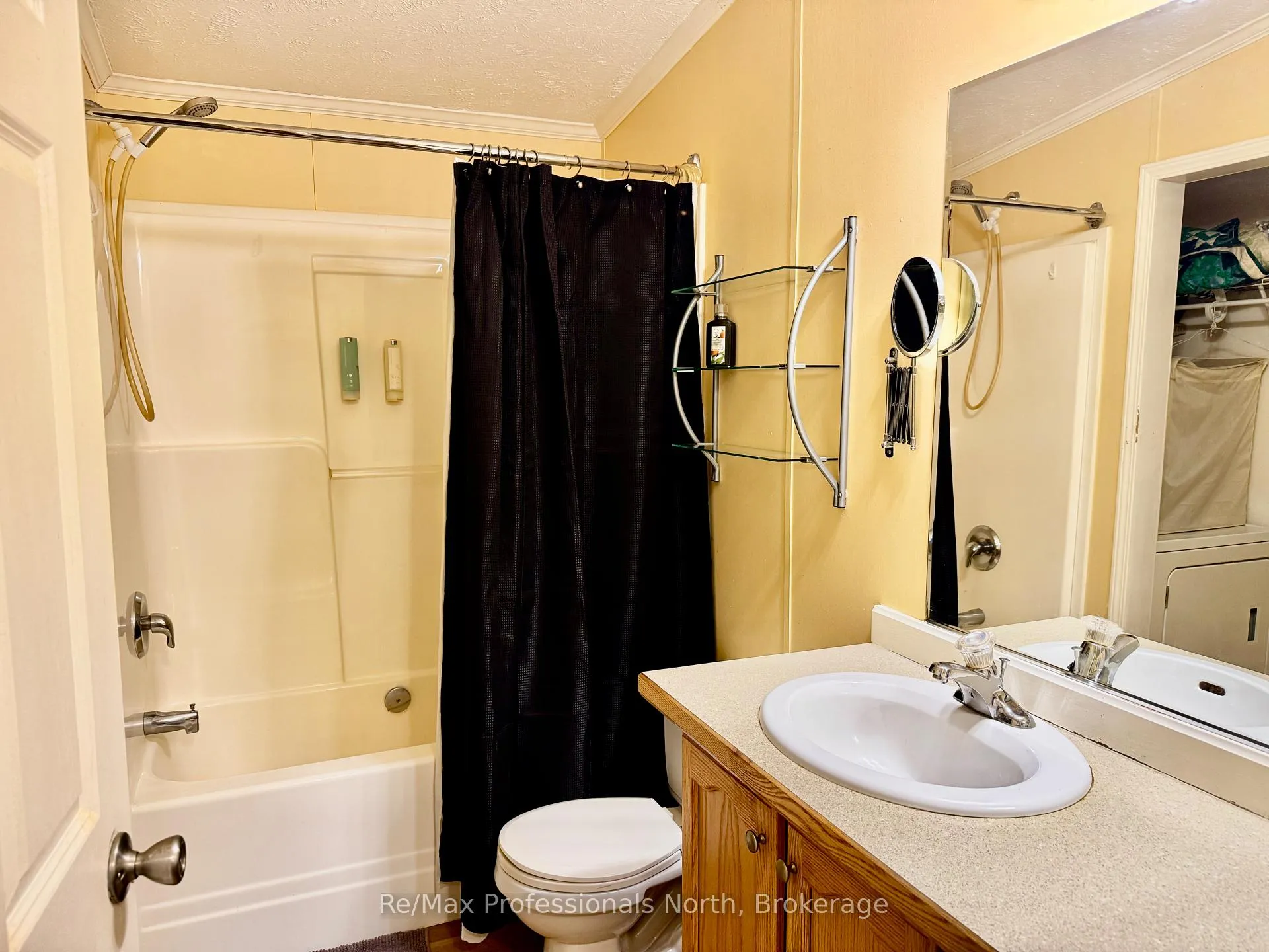 Photo 23 of Unit 15, 1007 Racoon Road, Gravenhurst, Morrison — HOMEH