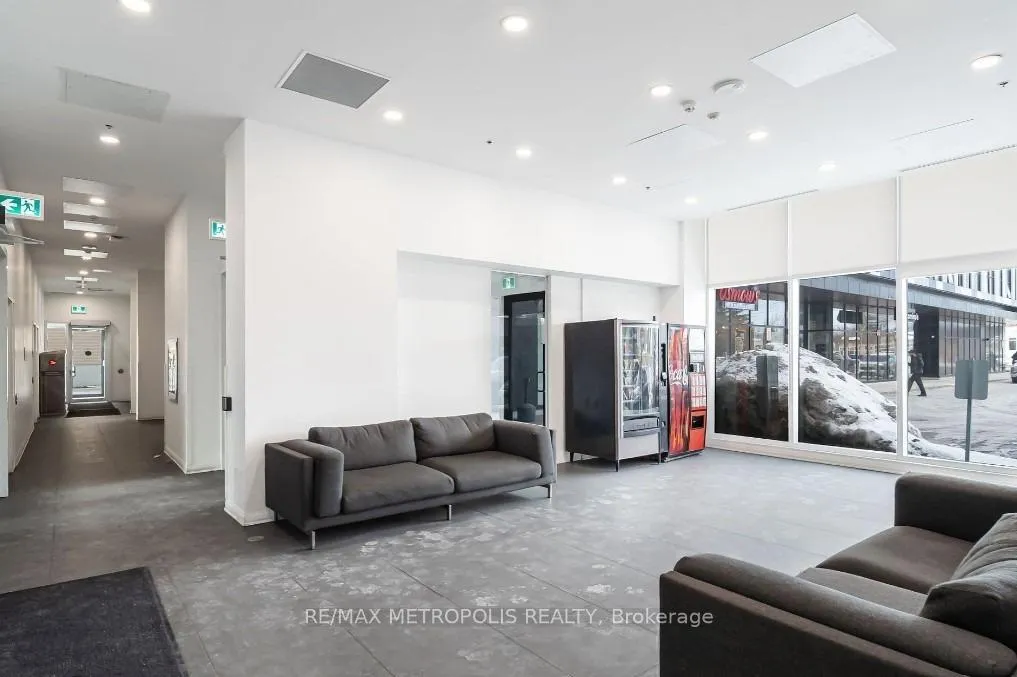 Photo 6 of Unit 413, 1900 Simcoe Street N, Oshawa, Samac — HOMEH