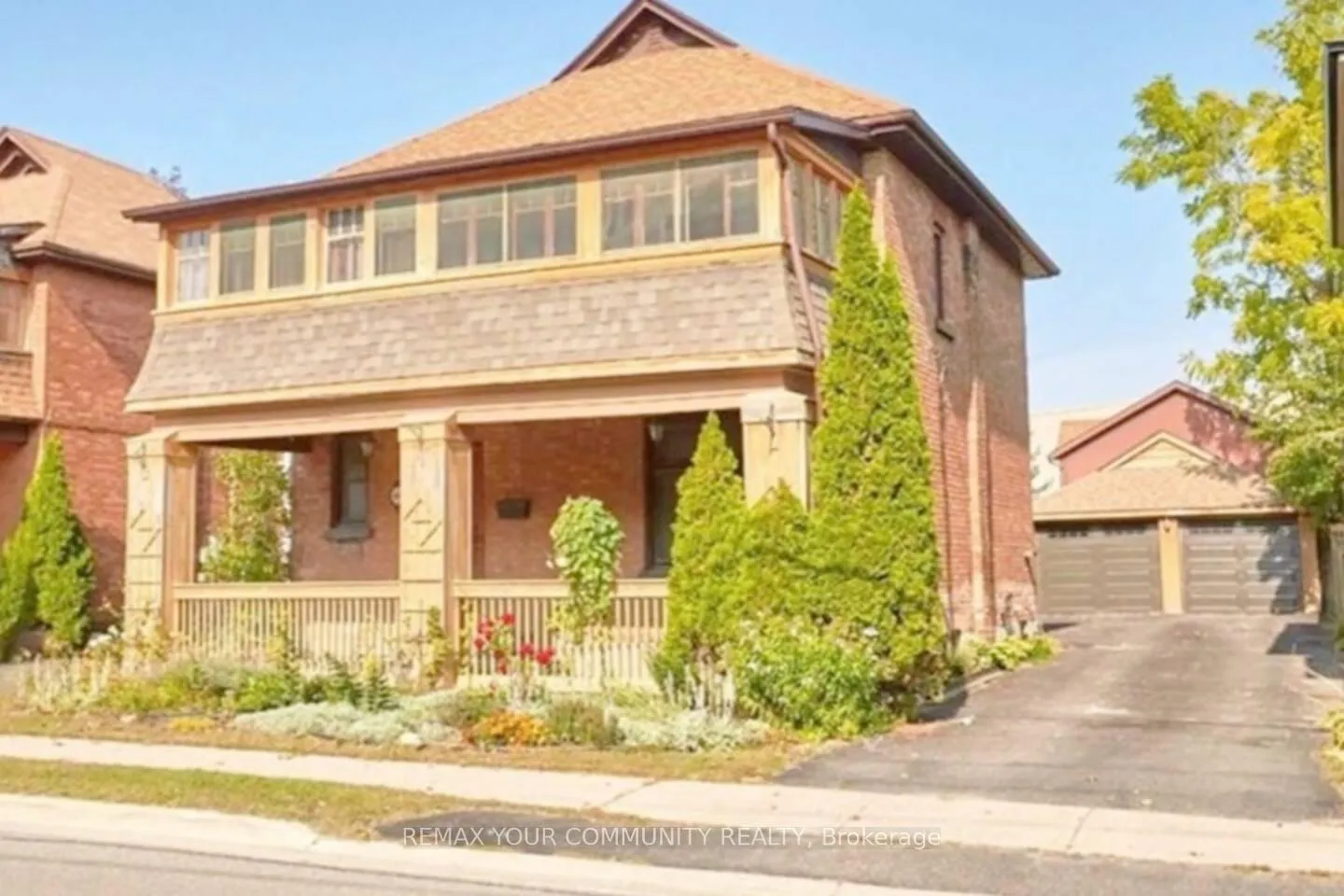 Photo 1 of 44 Brock Street, Barrie, 400 North — HOMEH