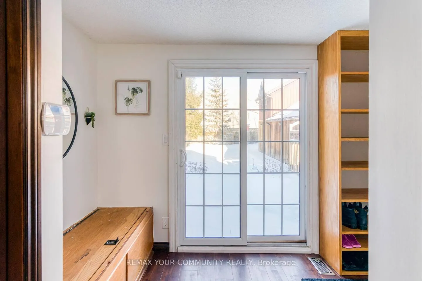Photo 2 of 44 Brock Street, Barrie, 400 North — HOMEH
