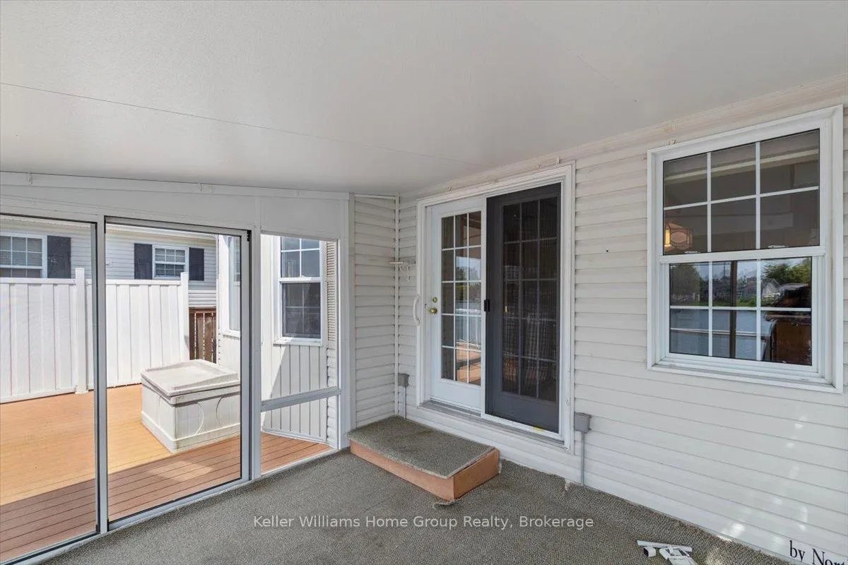 Photo 16 of 10 Hemlock Crescent, Puslinch, Rural Puslinch East — HOMEH