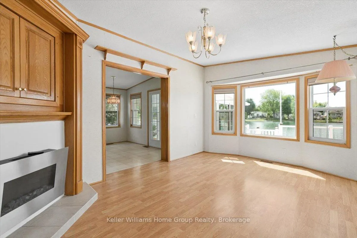 Photo 35 of 10 Hemlock Crescent, Puslinch, Rural Puslinch East — HOMEH