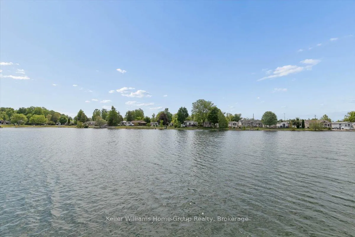 Photo 48 of 10 Hemlock Crescent, Puslinch, Rural Puslinch East — HOMEH