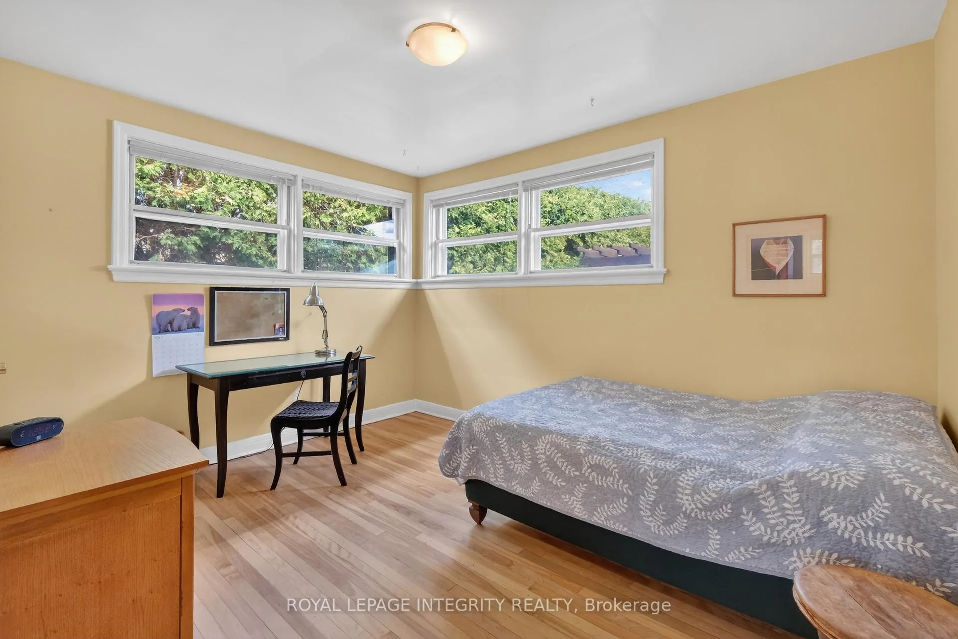 Photo 23 of 957 Blair Road, Ottawa, Cardinal Heights — HOMEH