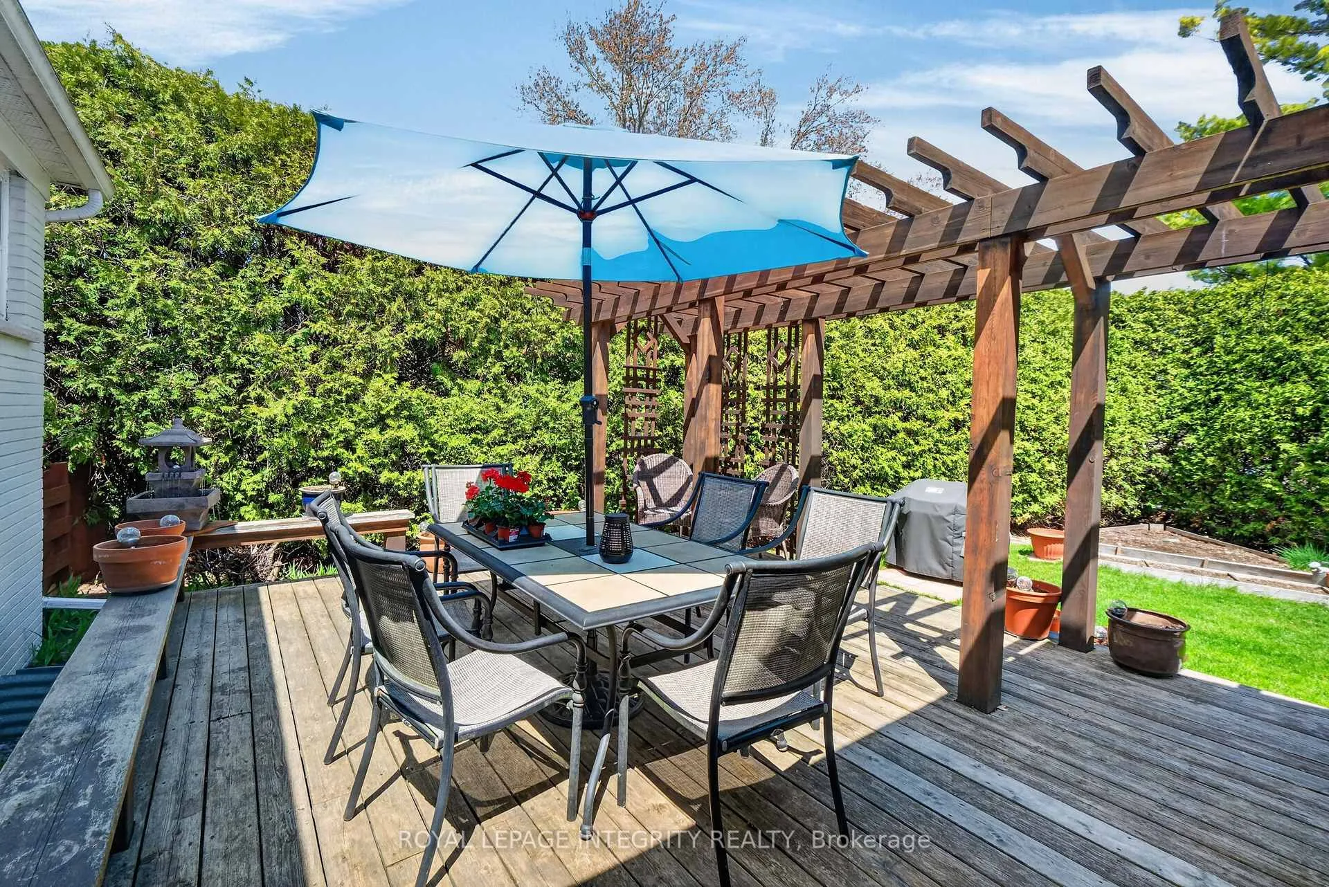Photo 41 of 957 Blair Road, Ottawa, Cardinal Heights — HOMEH
