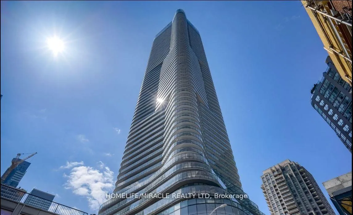 Front of Unit 3910, 11 Wellesley Street W