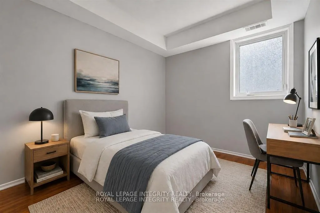 Photo 24 of Unit A, 207 Woodfield Drive, Ottawa, Tanglewood — HOMEH
