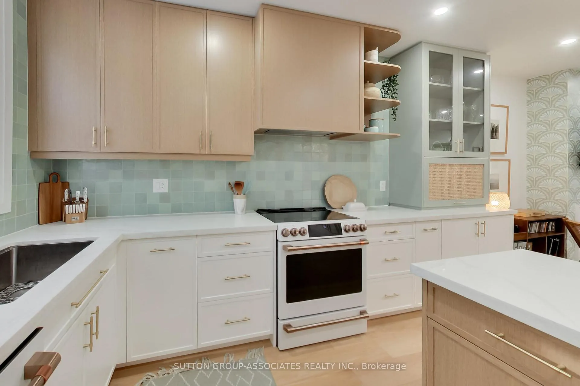 Photo 14 of 238 Lauder Avenue, Toronto, Oakwood Village — HOMEH