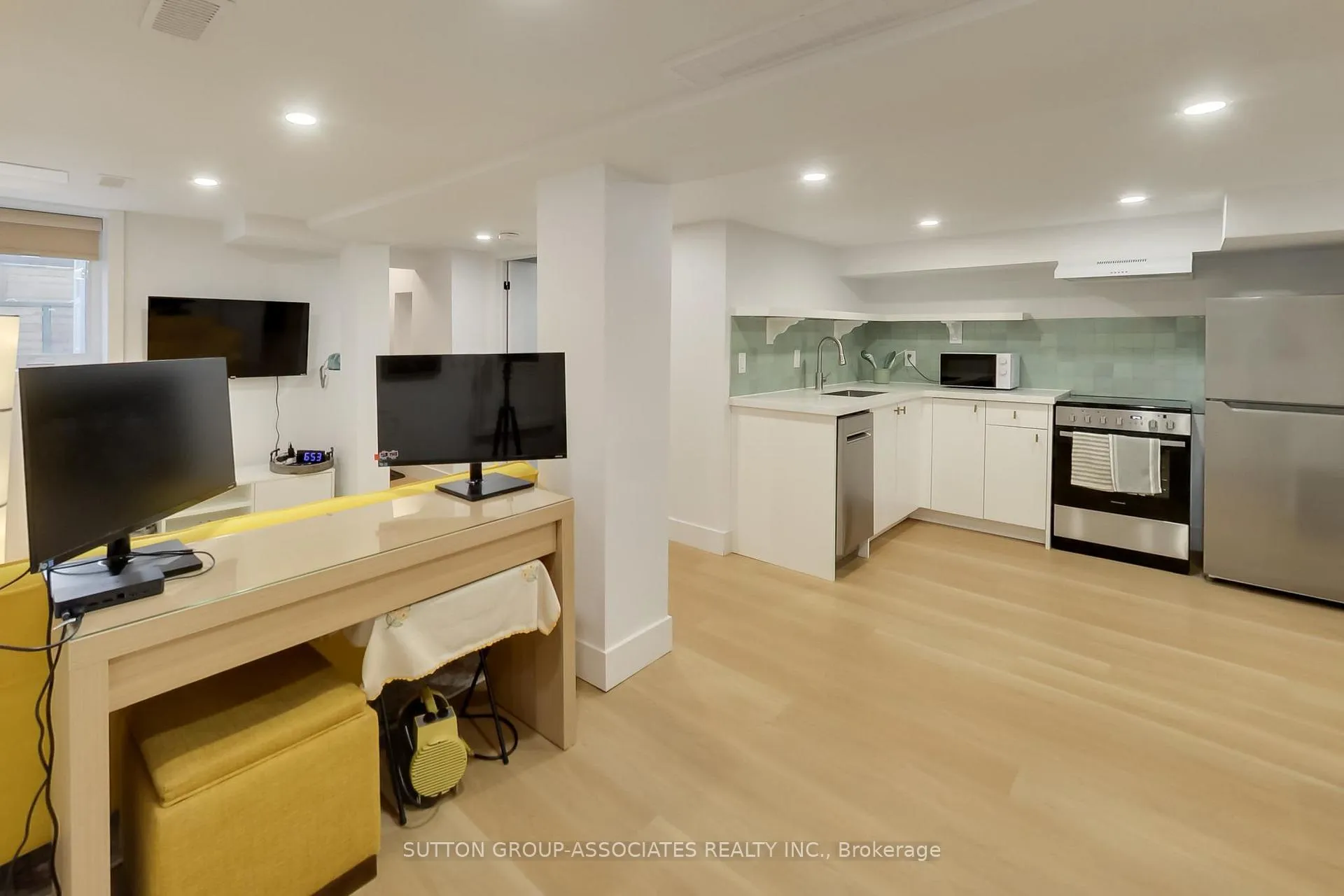 Photo 38 of 238 Lauder Avenue, Toronto, Oakwood Village — HOMEH