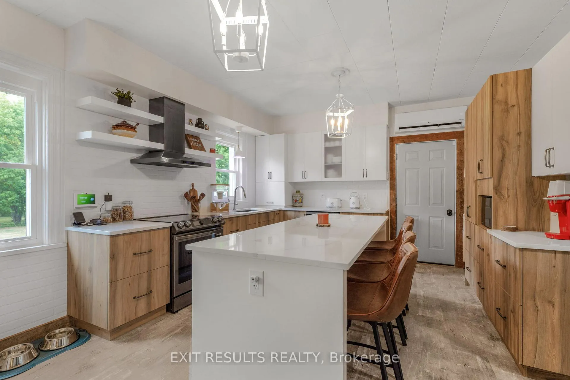 Photo 5 of 17980 Macleod Road, North Stormont, North Stormont (Roxborough) Twp — HOMEH