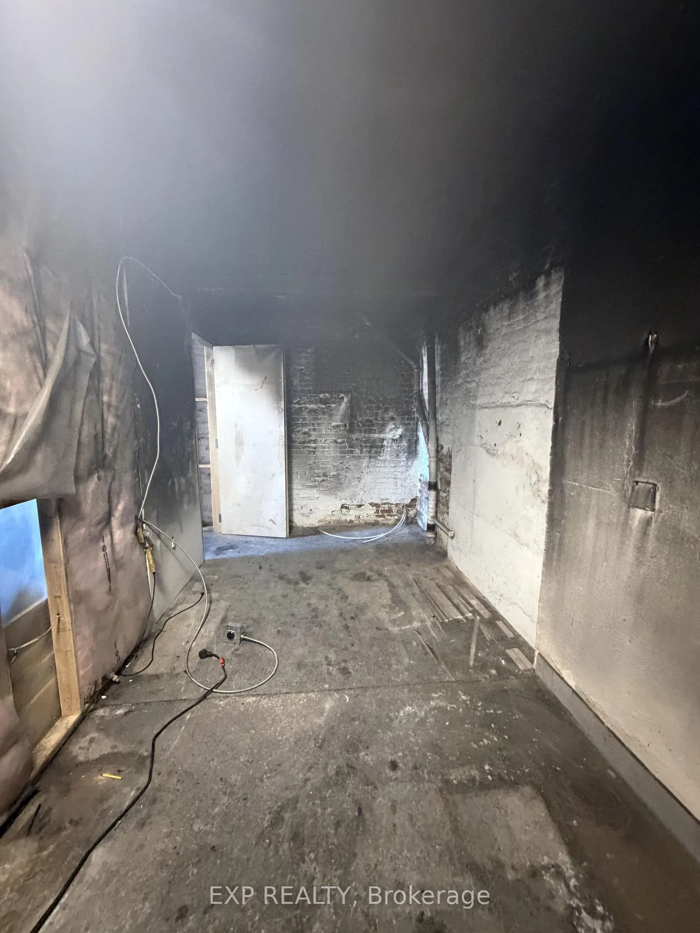 Photo 8 of 29 Case Street, Hamilton, Stripley — HOMEH