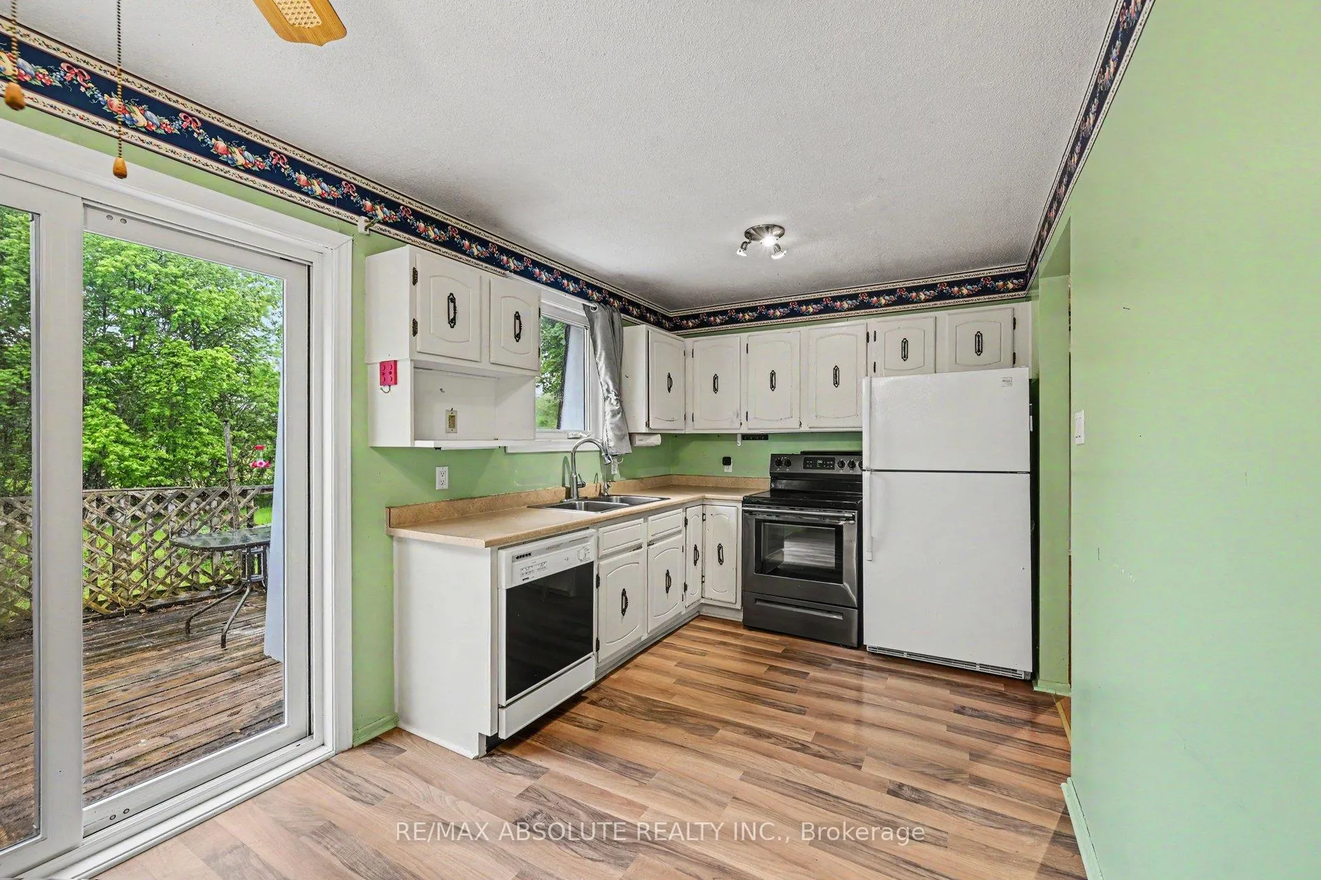 Photo 8 of 5333 Highway 17, Ottawa, Kinburn — HOMEH