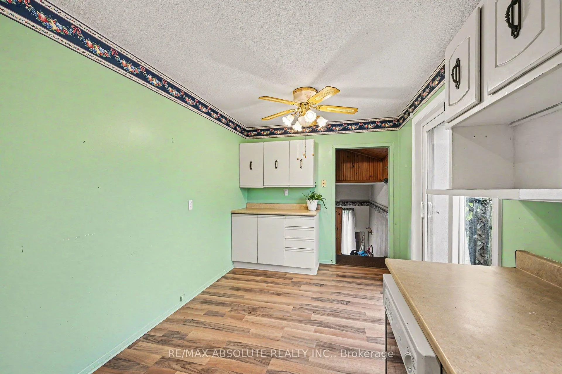 Photo 10 of 5333 Highway 17, Ottawa, Kinburn — HOMEH