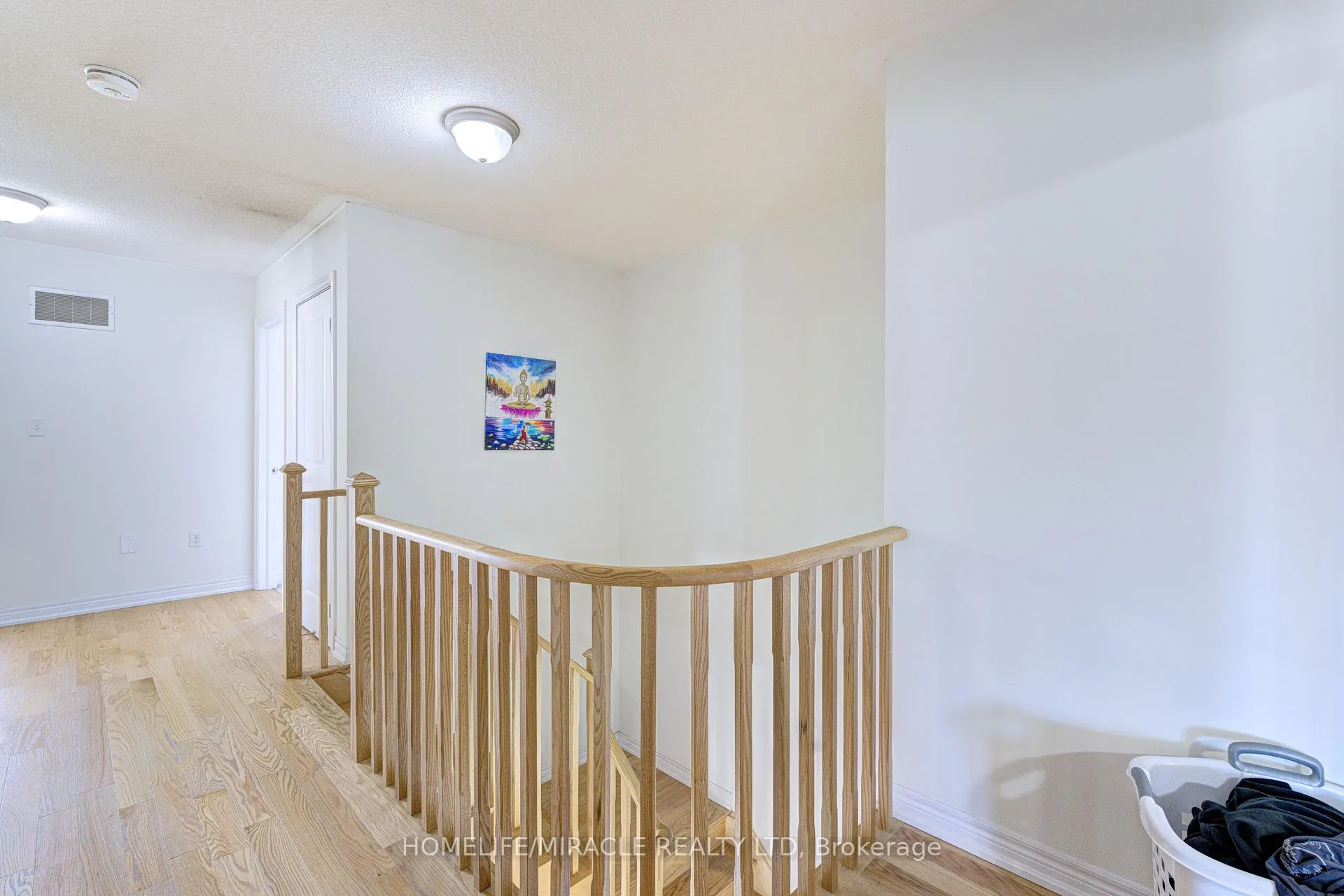 Photo 19 of 566 Brisdale Drive, Brampton, Northwest Brampton — HOMEH