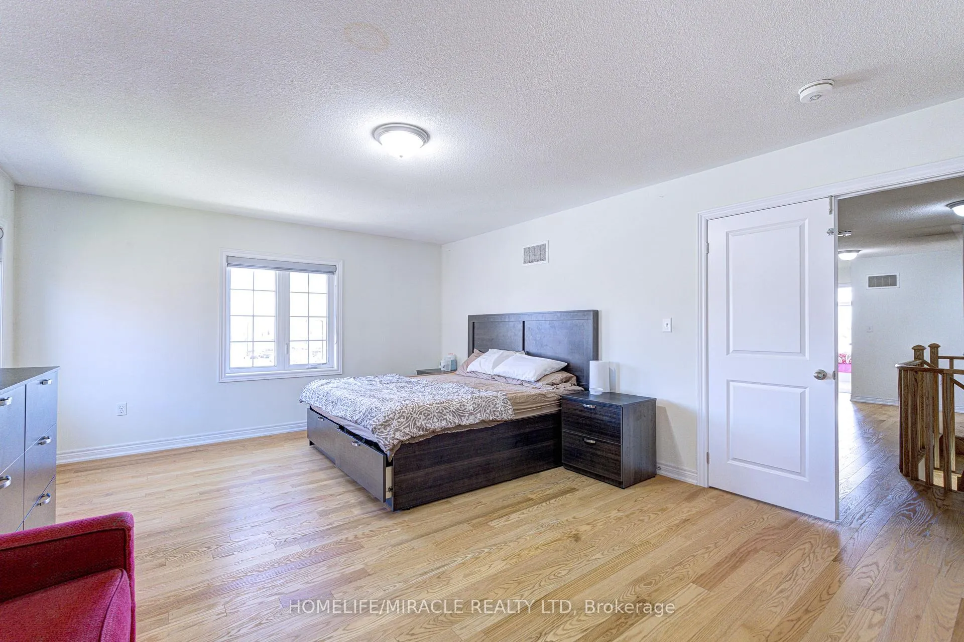 Photo 20 of 566 Brisdale Drive, Brampton, Northwest Brampton — HOMEH