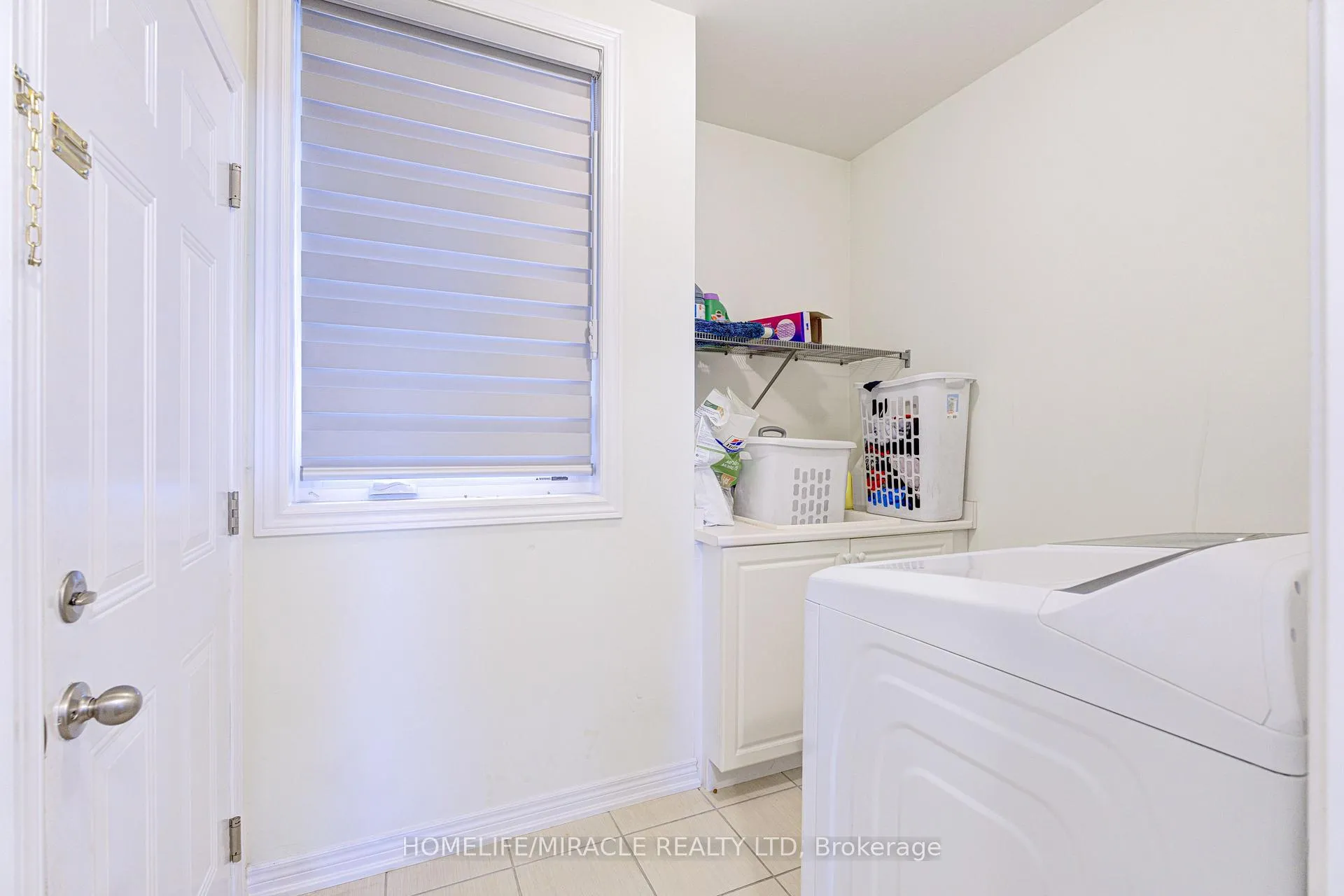 Photo 35 of 566 Brisdale Drive, Brampton, Northwest Brampton — HOMEH