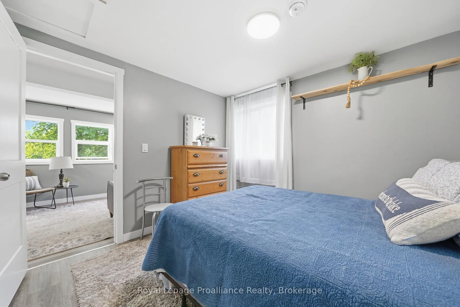 Photo 16 of 103 Sanctuary Lane, Belleville, Thurlow Ward — HOMEH