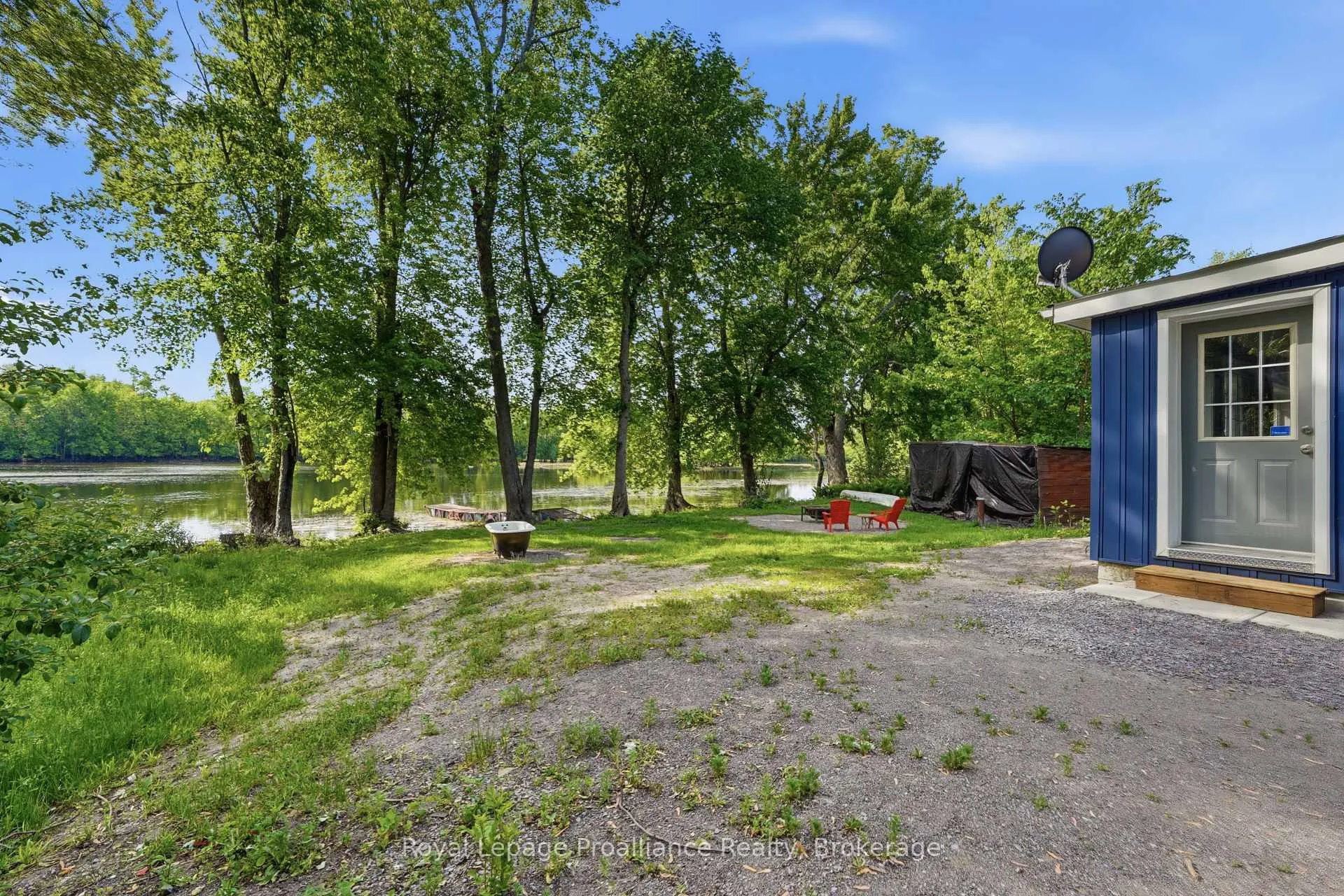 Photo 20 of 103 Sanctuary Lane, Belleville, Thurlow Ward — HOMEH