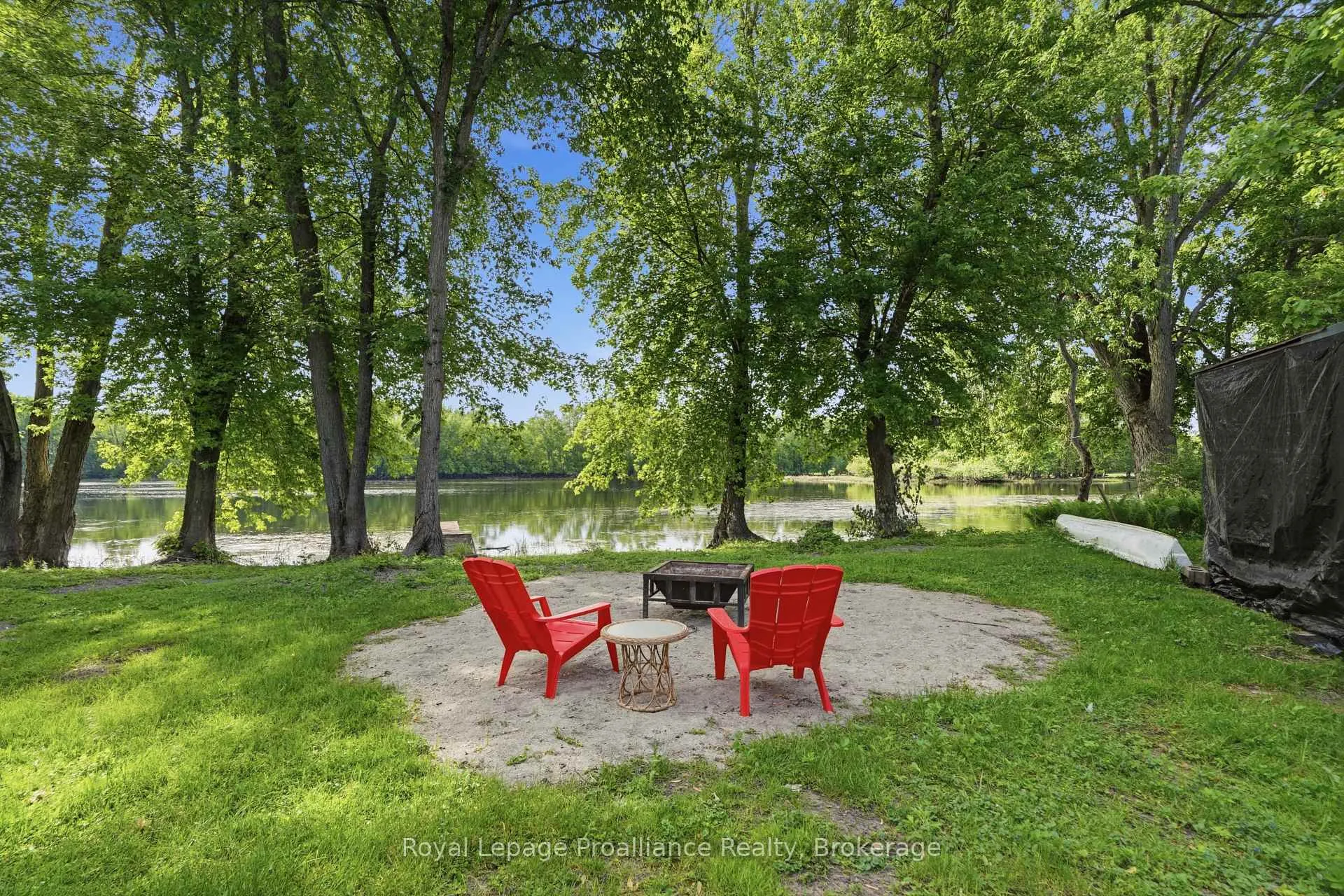 Photo 23 of 103 Sanctuary Lane, Belleville, Thurlow Ward — HOMEH