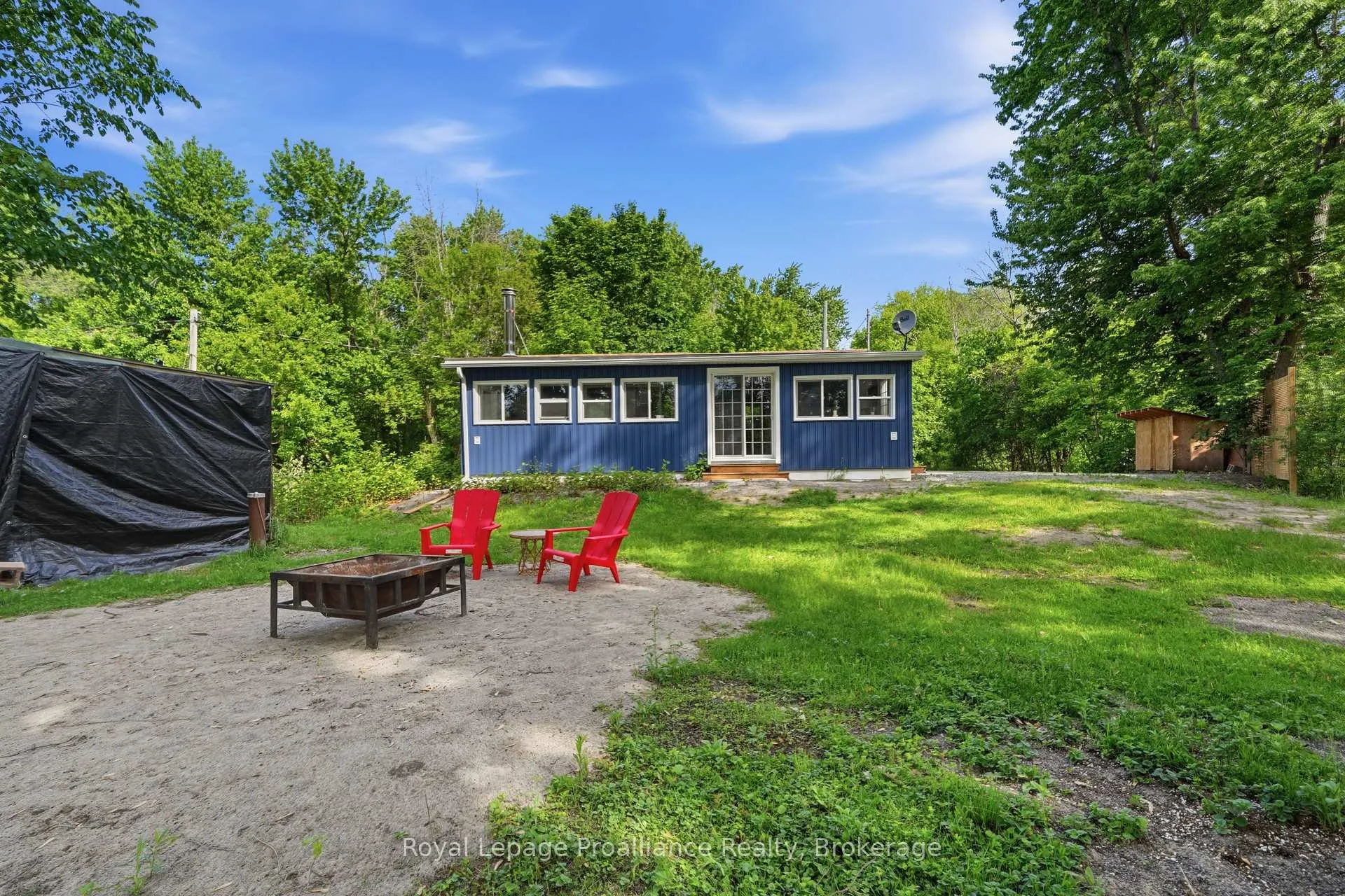 Photo 24 of 103 Sanctuary Lane, Belleville, Thurlow Ward — HOMEH