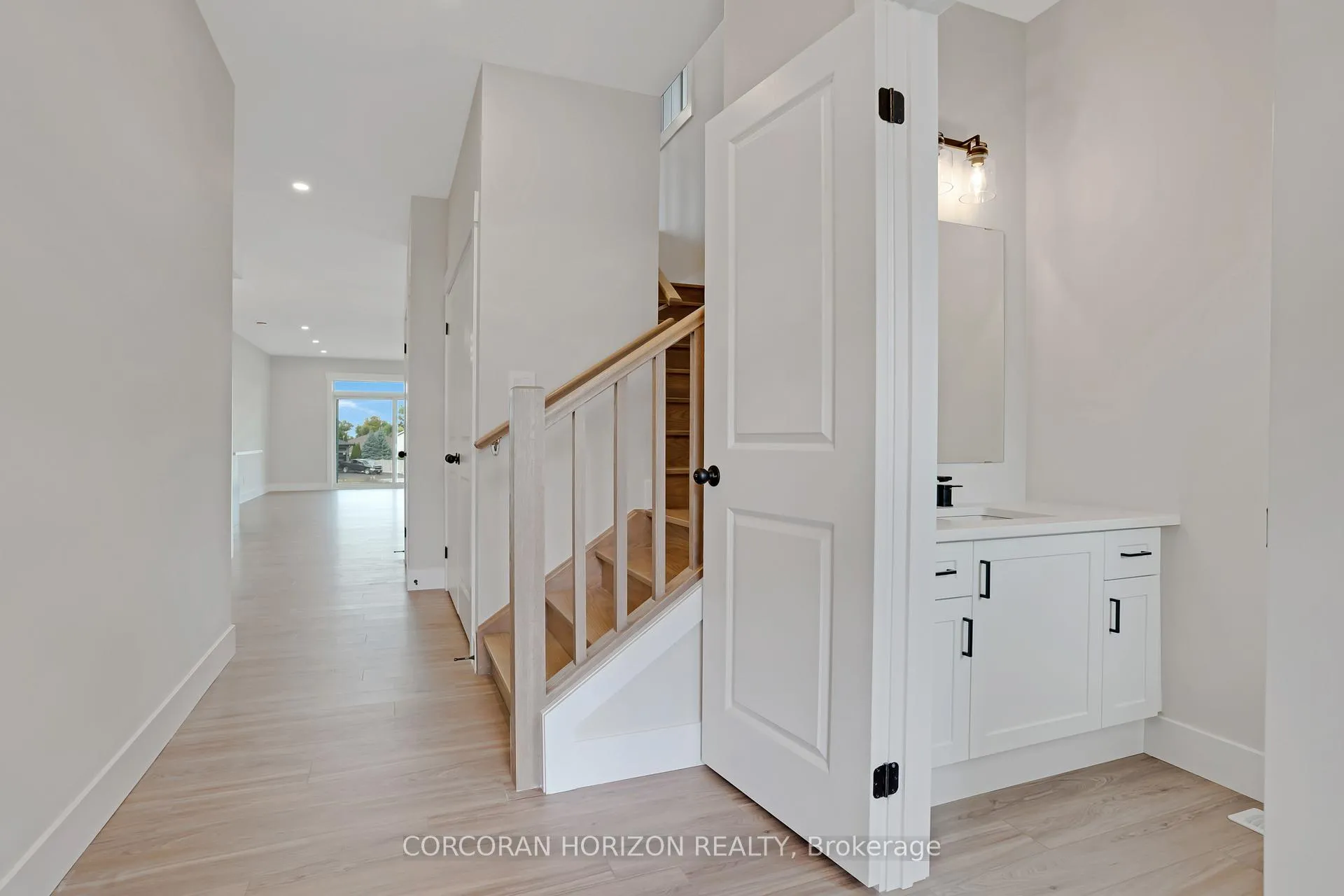 Photo 4 of 24 Moon Crescent, Cambridge, Blair Road — HOMEH