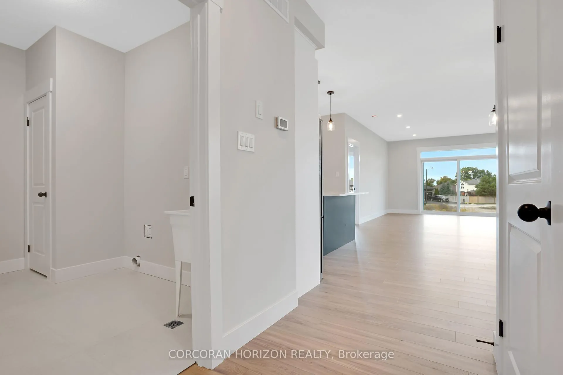 Photo 7 of 24 Moon Crescent, Cambridge, Blair Road — HOMEH