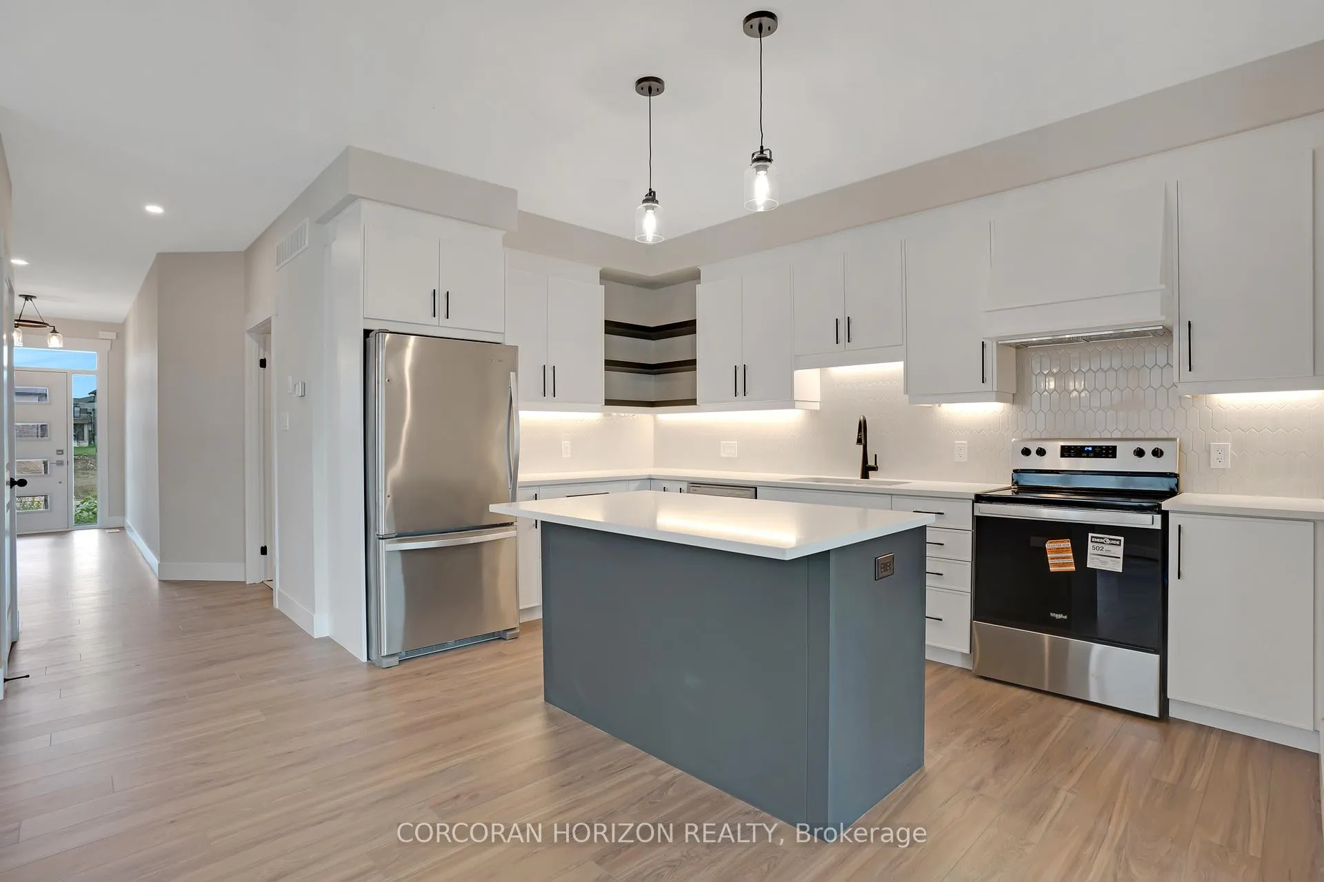 Photo 12 of 24 Moon Crescent, Cambridge, Blair Road — HOMEH