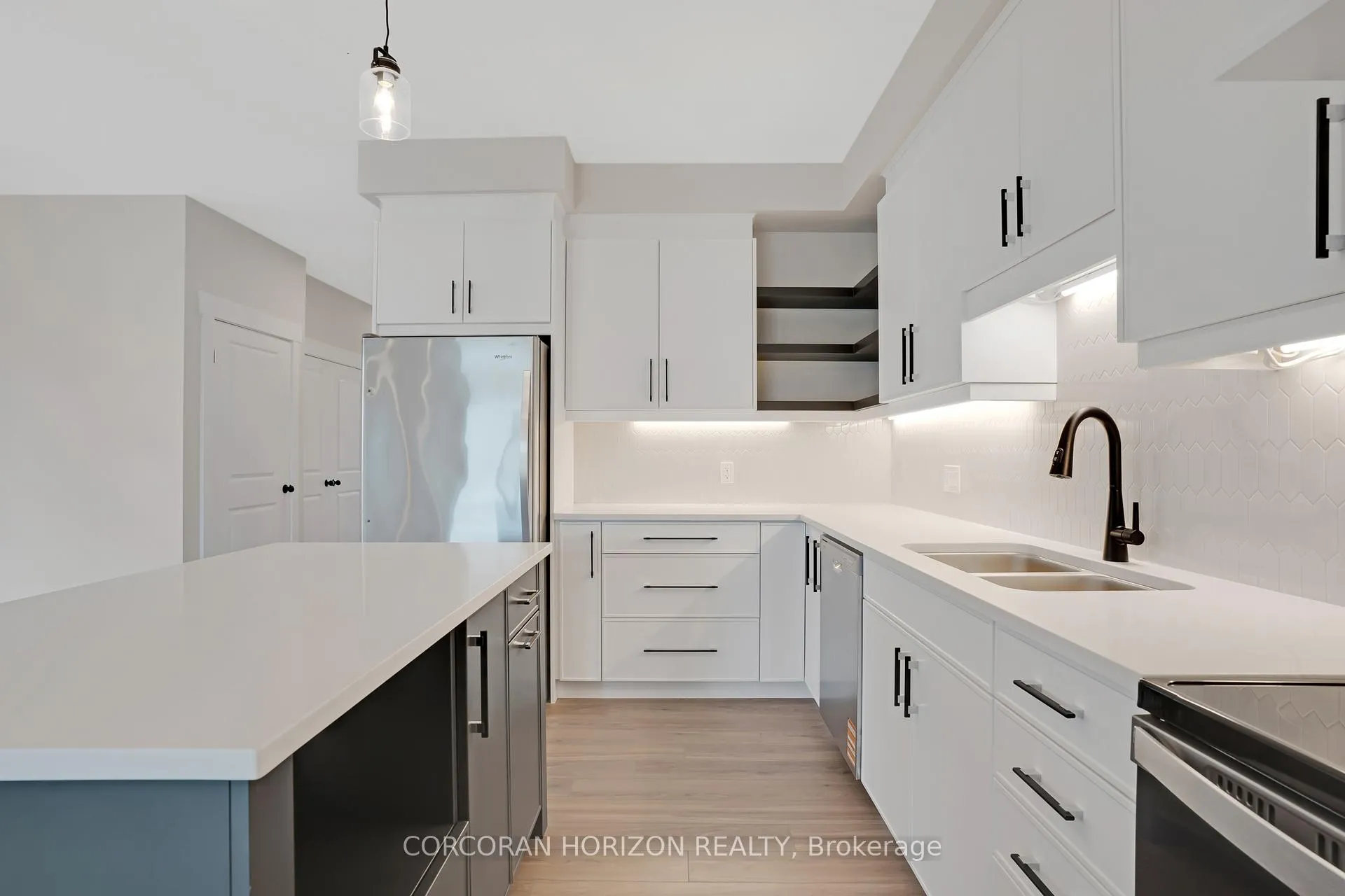 Photo 14 of 24 Moon Crescent, Cambridge, Blair Road — HOMEH
