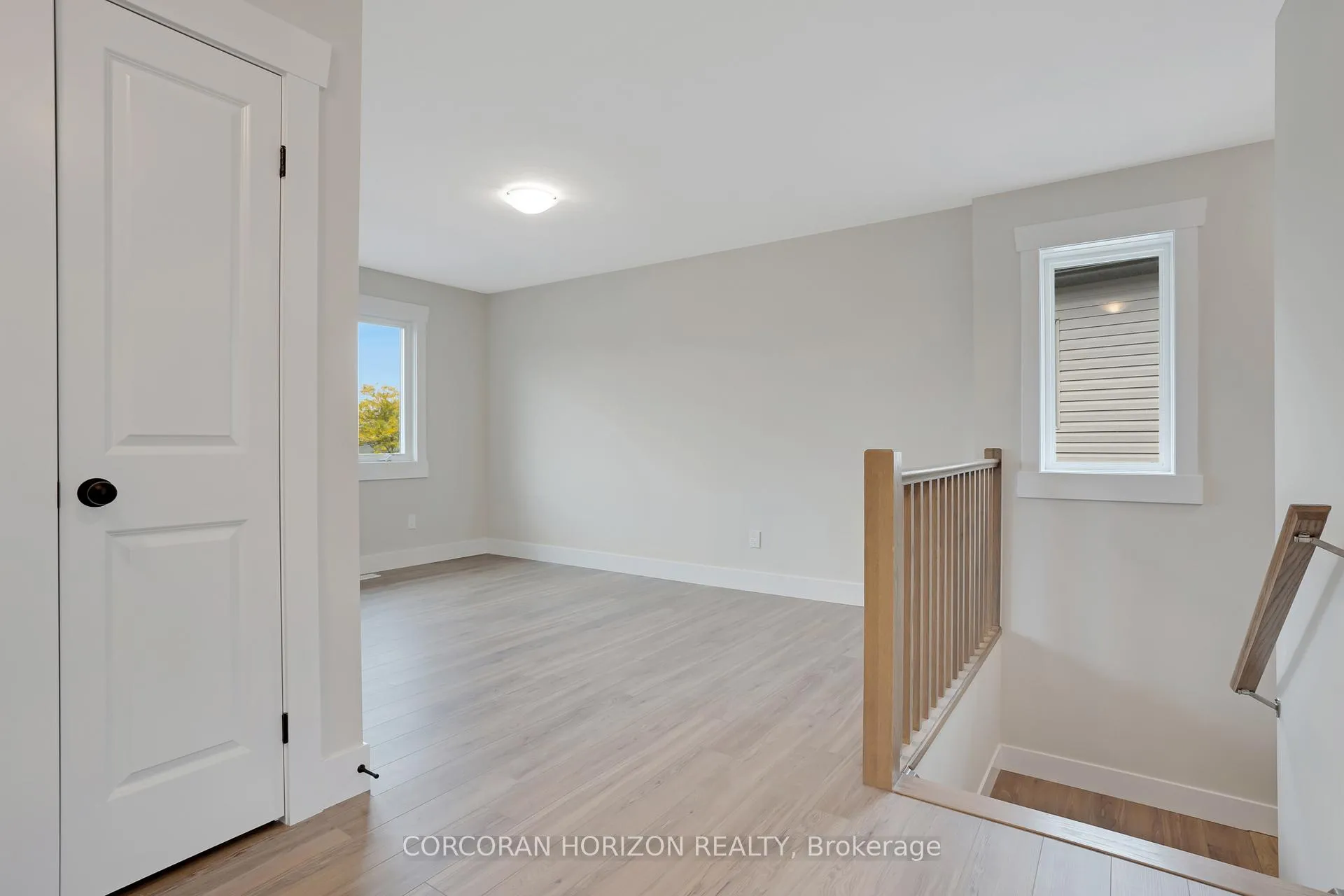 Photo 23 of 24 Moon Crescent, Cambridge, Blair Road — HOMEH