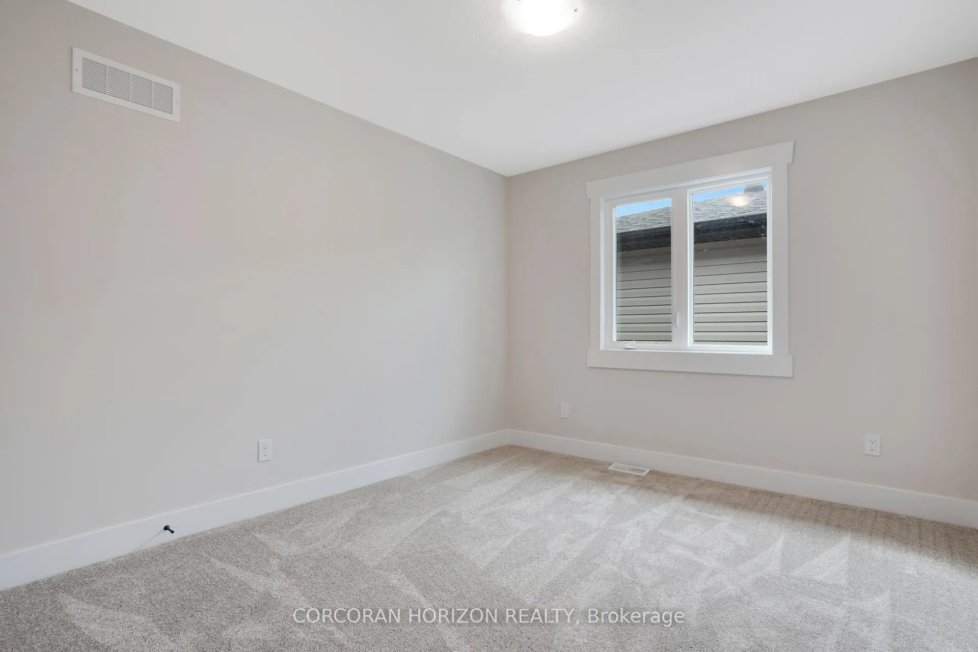 Photo 34 of 24 Moon Crescent, Cambridge, Blair Road — HOMEH