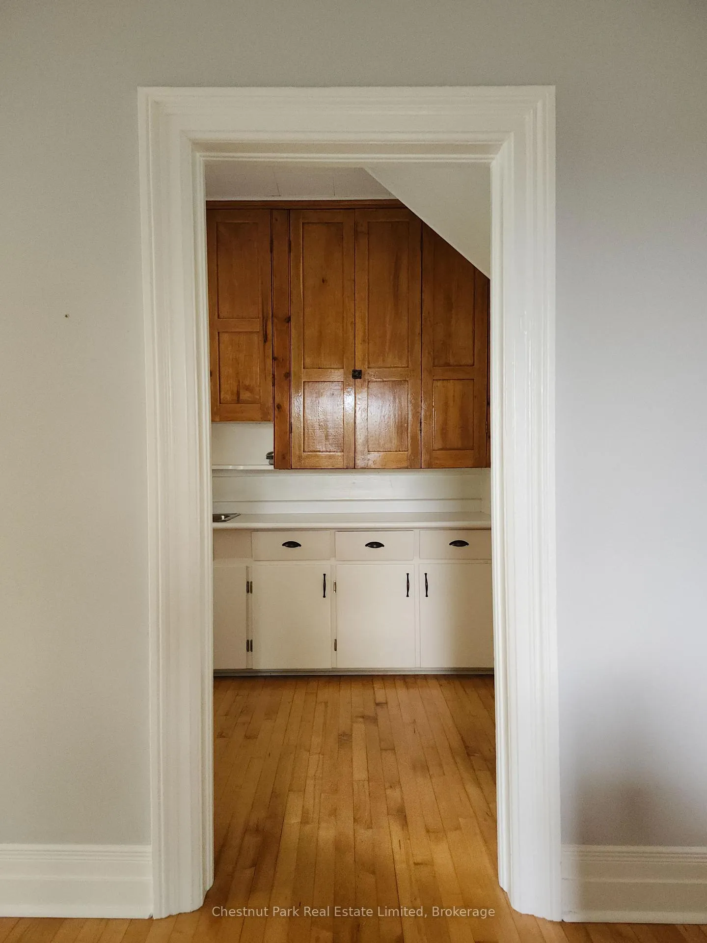 Photo 5 of 132 Mckinley Cross, Prince Edward County, Picton Ward — HOMEH