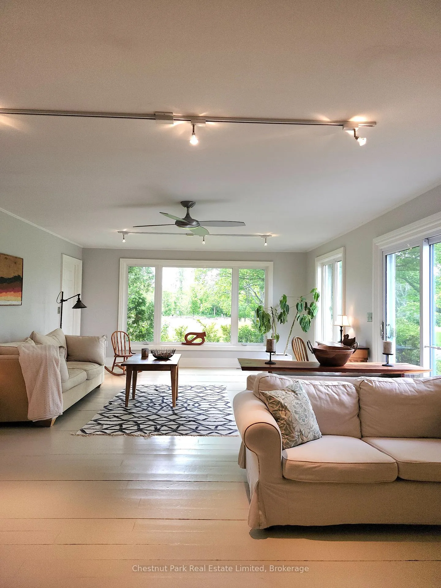 Photo 9 of 132 Mckinley Cross, Prince Edward County, Picton Ward — HOMEH