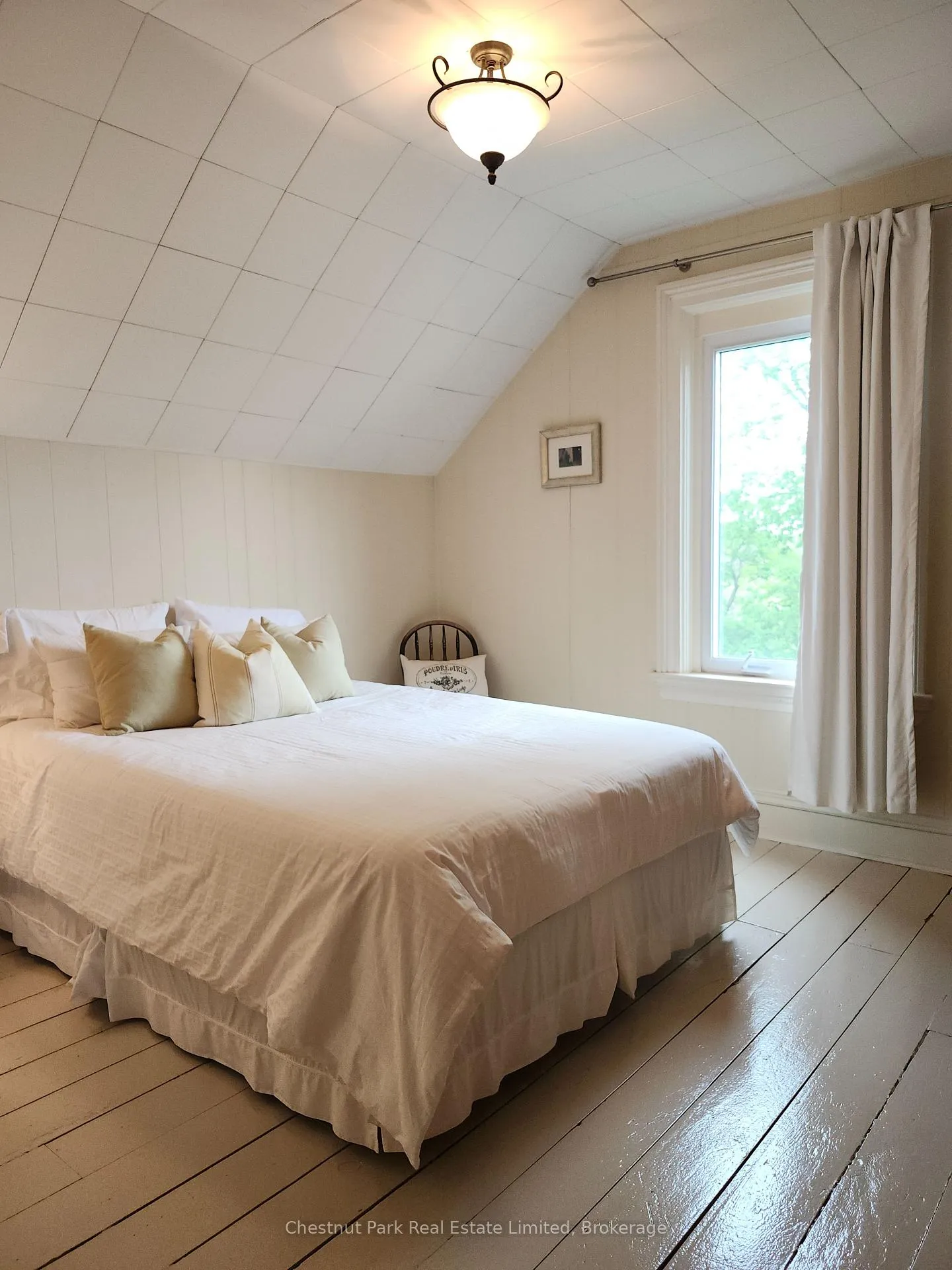 Photo 19 of 132 Mckinley Cross, Prince Edward County, Picton Ward — HOMEH