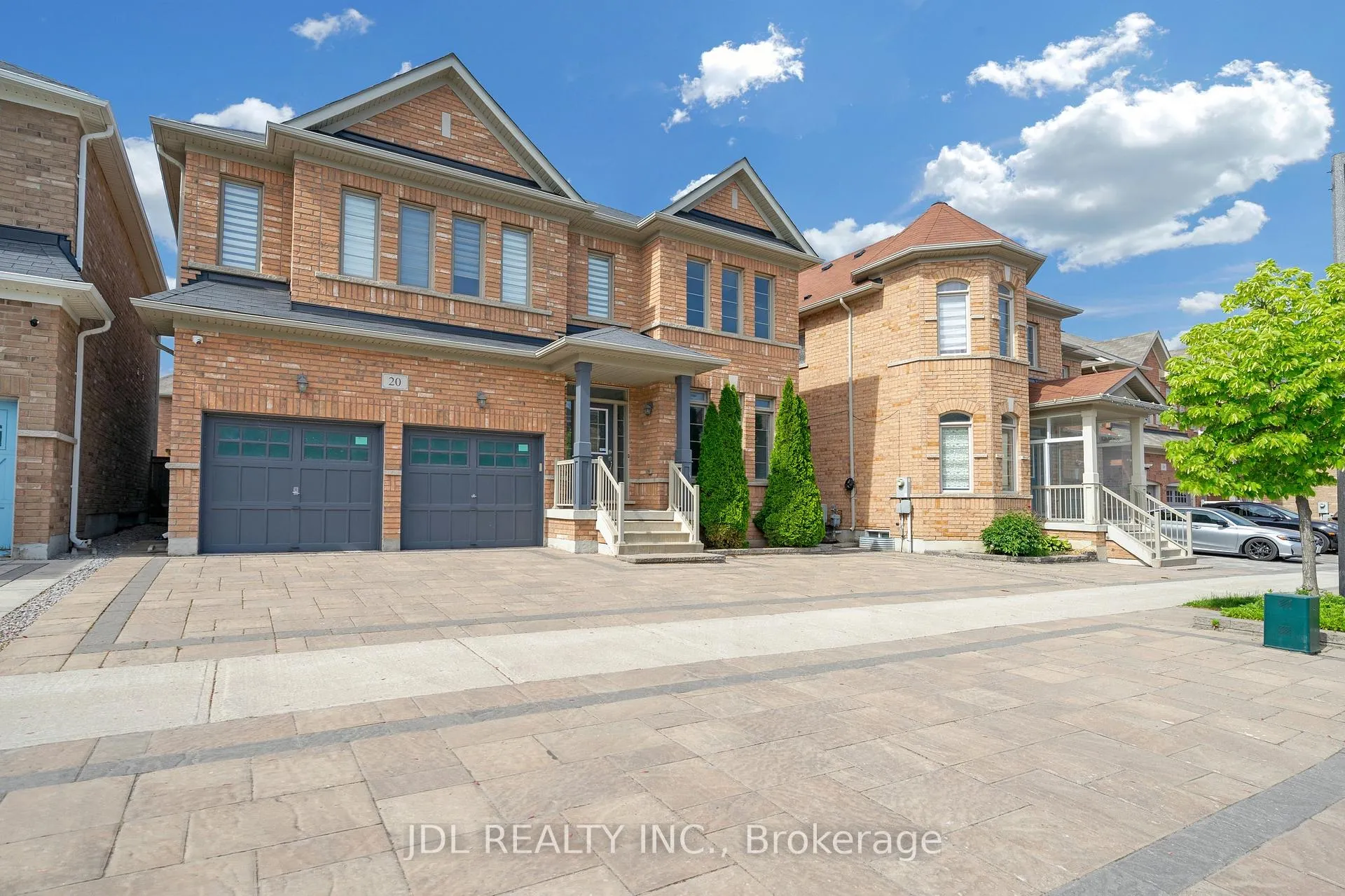 Photo 2 of 20 Thimbleweed Street, Markham, Wismer — HOMEH