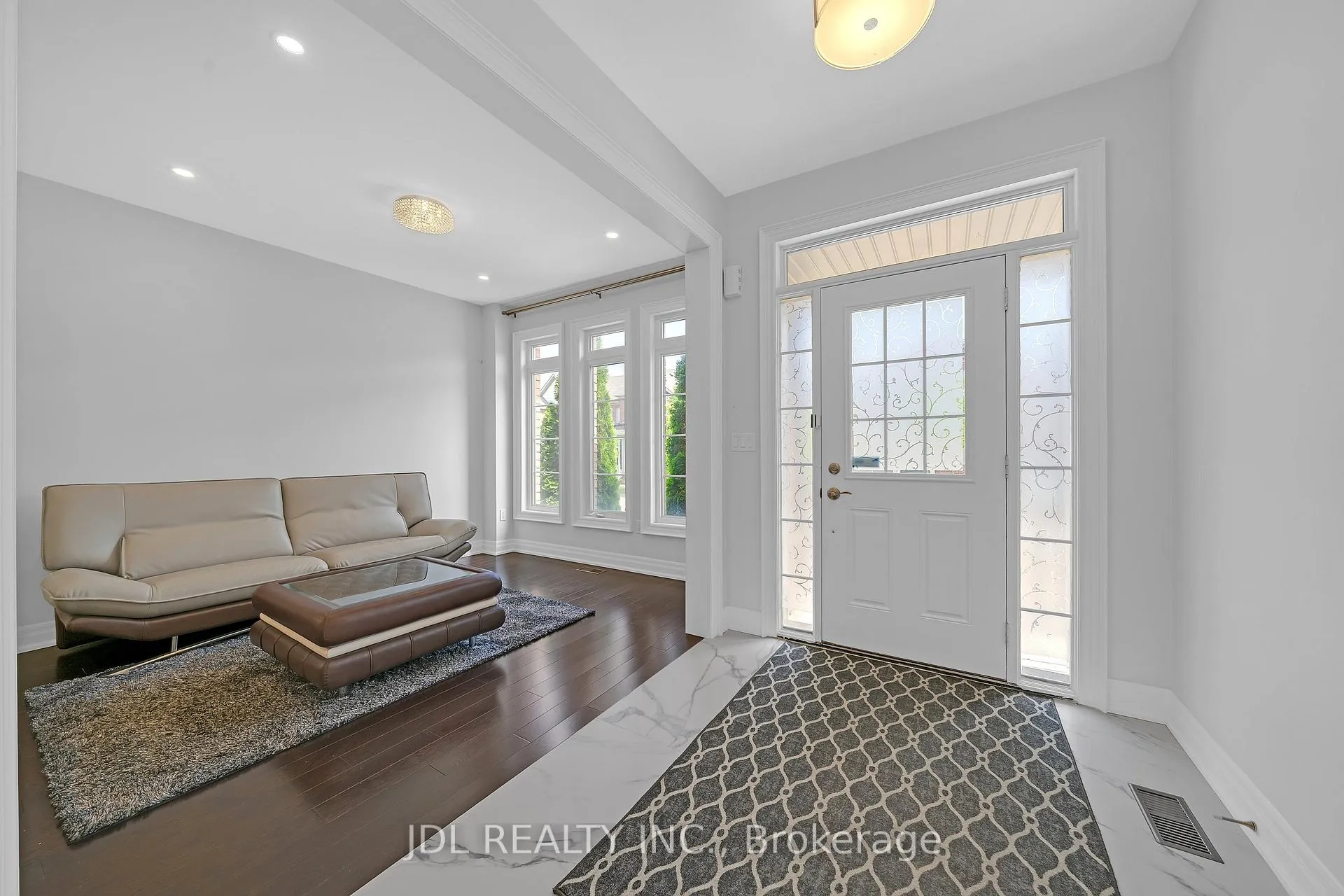 Photo 3 of 20 Thimbleweed Street, Markham, Wismer — HOMEH