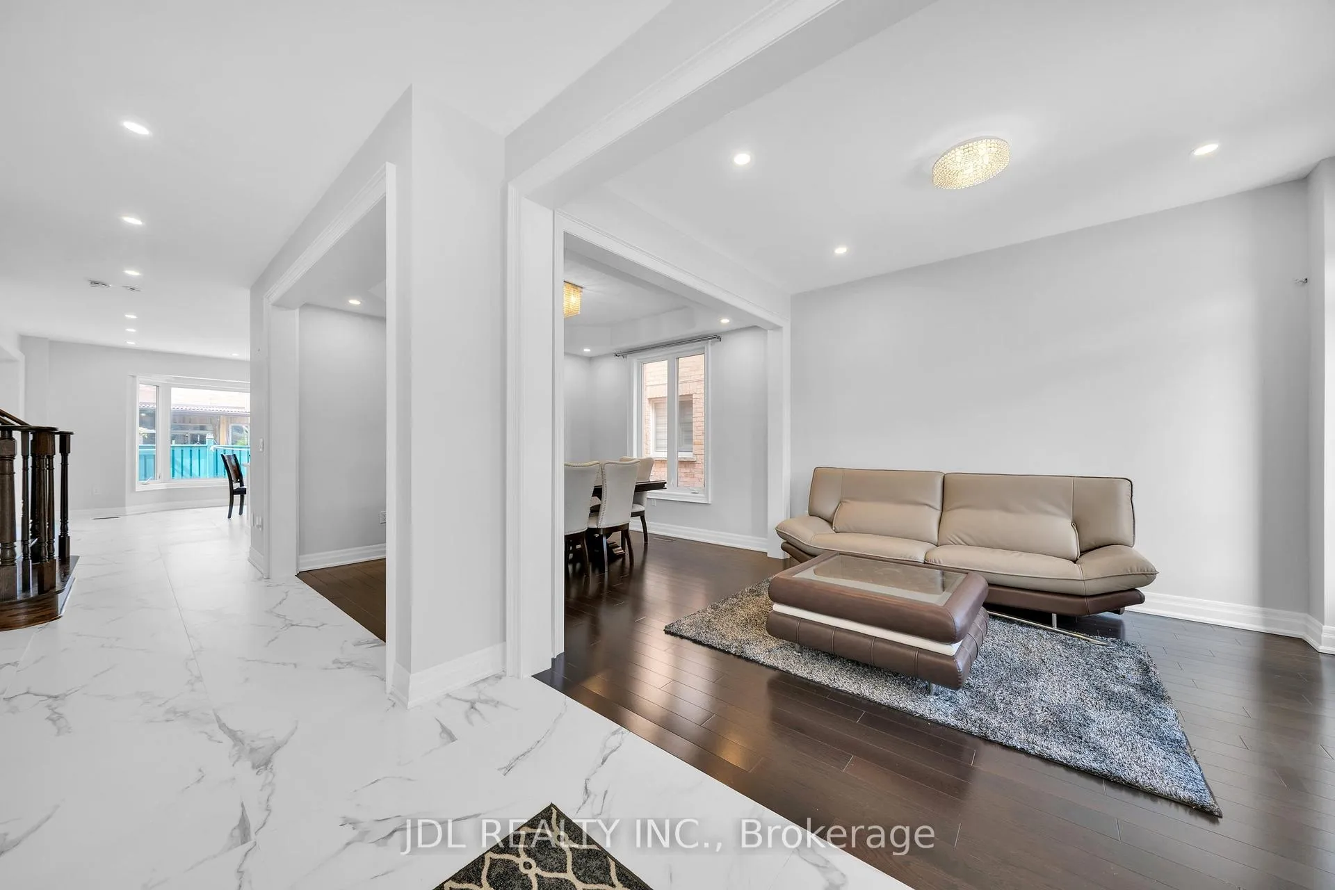Photo 6 of 20 Thimbleweed Street, Markham, Wismer — HOMEH